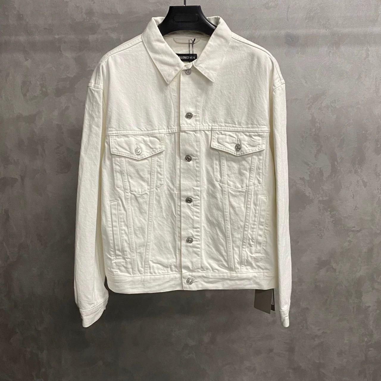 Balenciaga Balenciaga White Embroidered Logo Denim Jacket Size US M / EU 48-50 / 2 - 1 Thumbnail