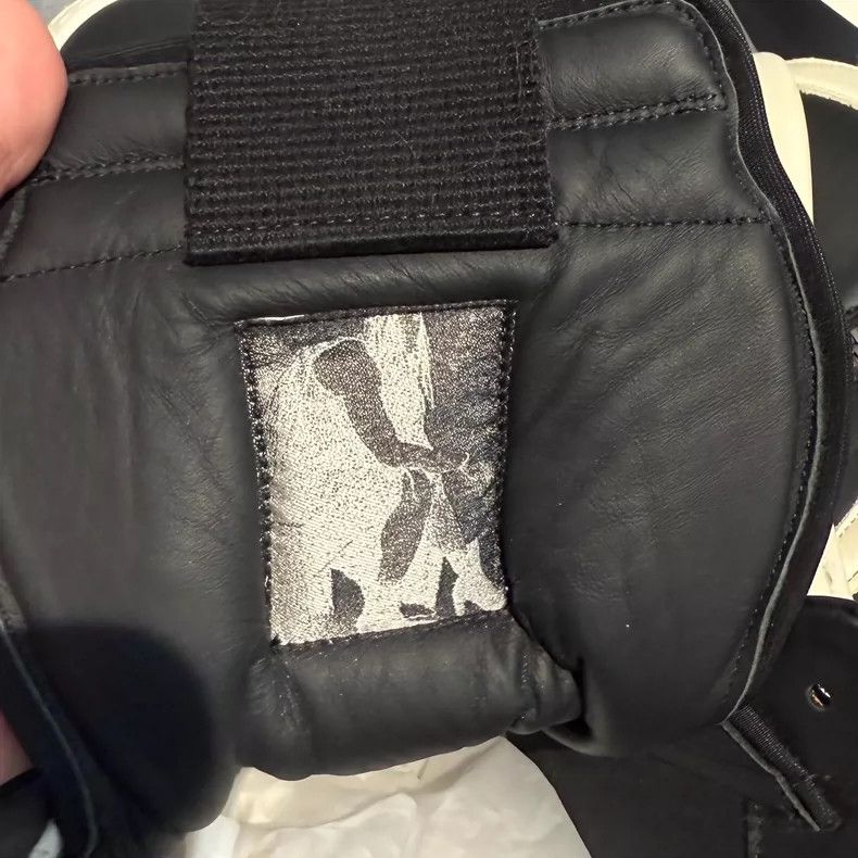 Rick Owens rick owens Classic black and white cowhide inverted triangl Size US 9 / EU 42 - 7 Thumbnail