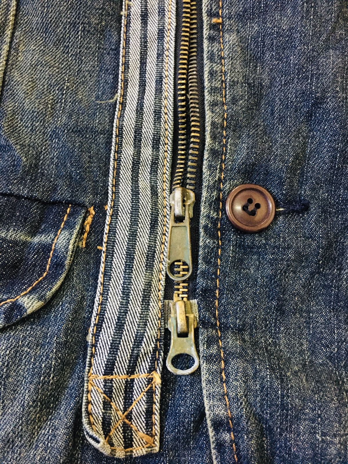 Japanese Brand Press Attache Spiral Zipper Denim Jacket (17) Size US L / EU 52-54 / 3 - 13 Thumbnail