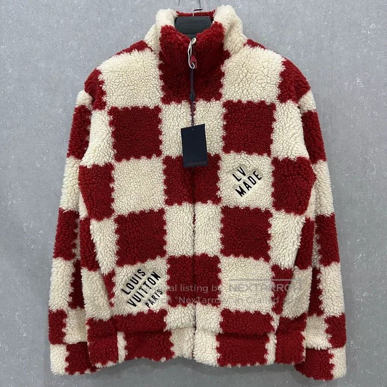 Louis Vuitton Louis Vuitton White and red checkerboard teddy jacket Size US M / EU 48-50 / 2 - 1 Thumbnail