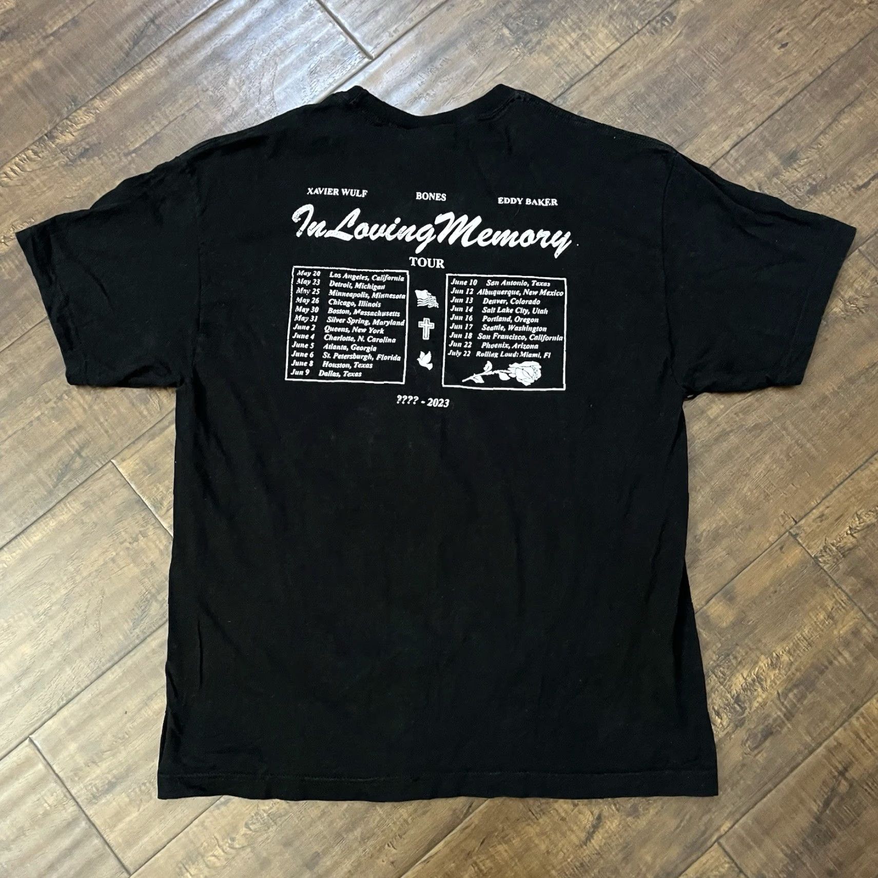 Hanes BonEs In Loving Memory Tour Shirt Eddy Baker Xavier Wulf Team SESH Music Rap Tee Size US L / EU 52-54 / 3 - 4 Thumbnail