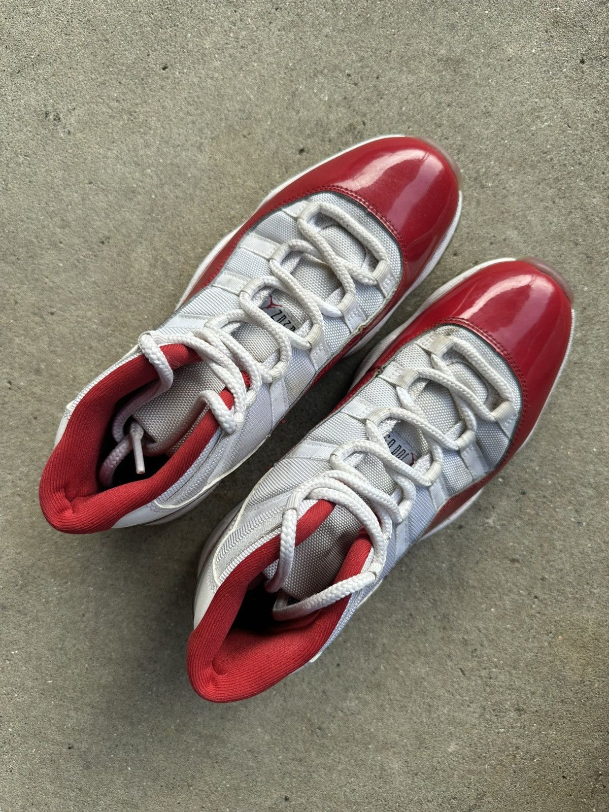 Jordan Brand Nike Air Jordan 11 Retro Cherry size 9 Size US 9 / EU 42 - 3 Thumbnail