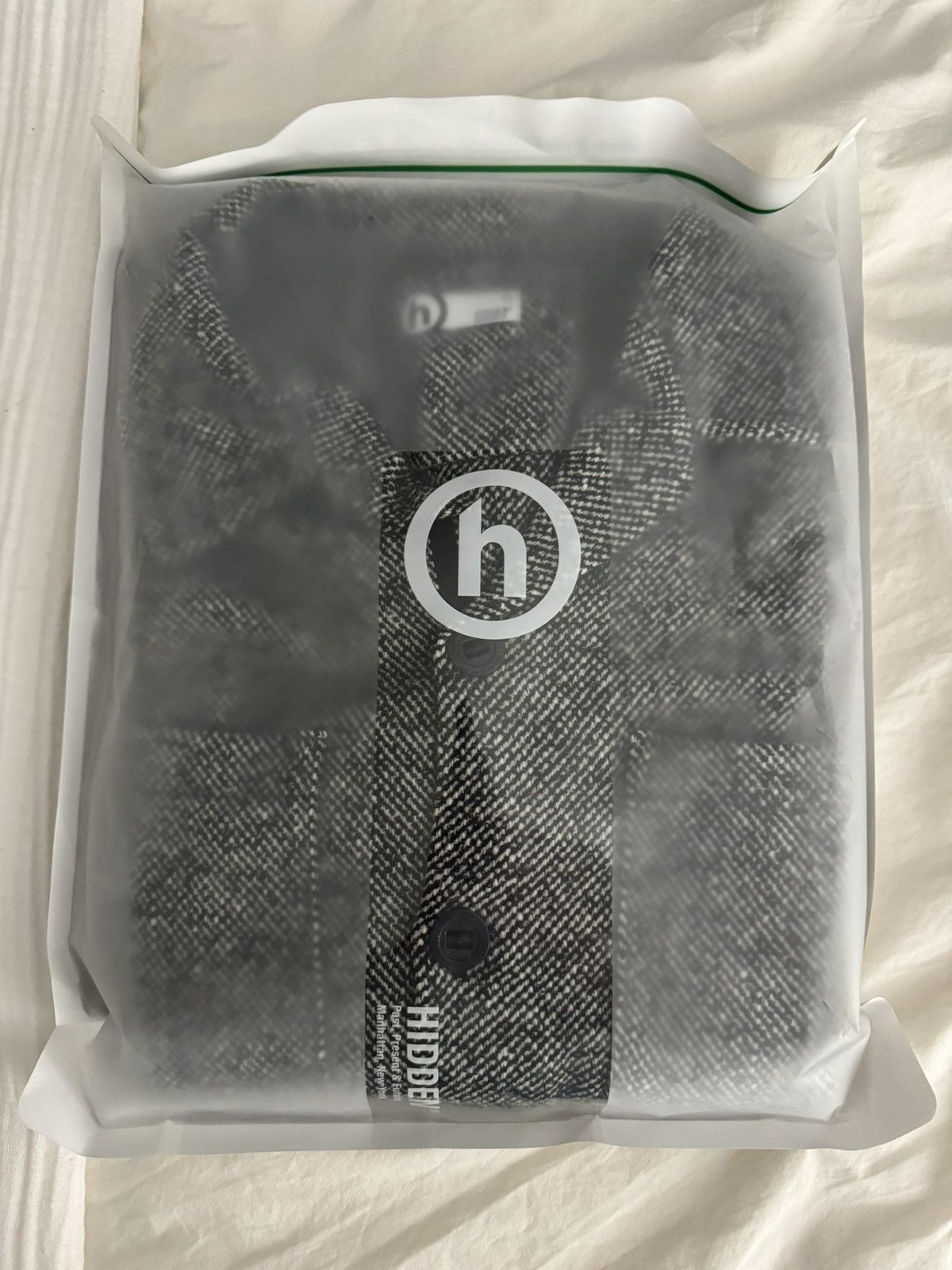 HIDDEN HIDDEN NY 2 Pocket Overshirt (Size Large) Size US L / EU 52-54 / 3 - 14 Thumbnail