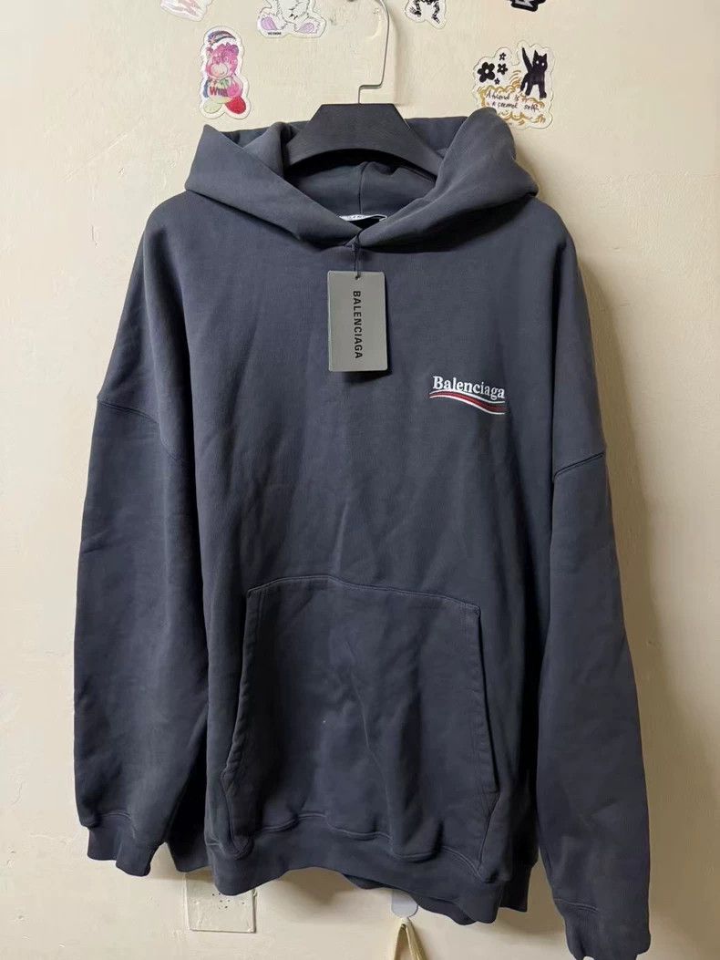 Balenciaga Balenciaga Smoke gray coke embroidered logo sweater Size US S / EU 44-46 / 1 - 1 Thumbnail