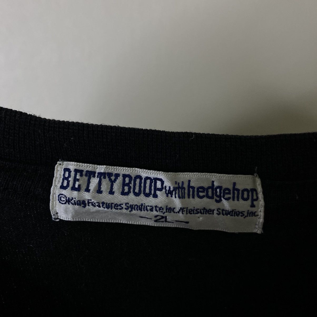 Vintage 2000s Betty Boop Sassy Sex Symbol Cartoon T Shirt Size US XL / EU 56 / 4 - 3 Thumbnail