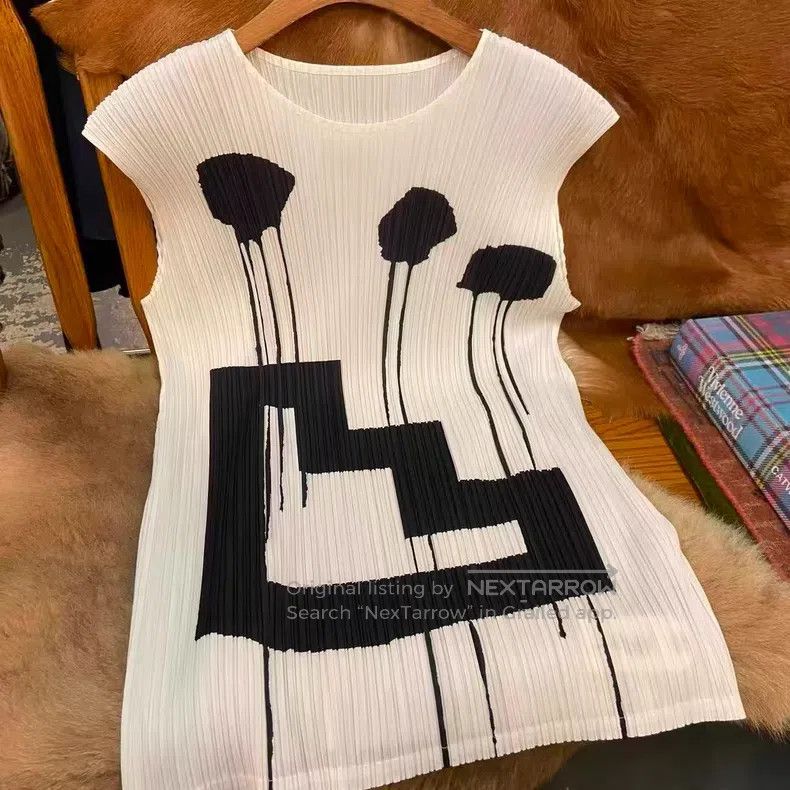 Issey Miyake Issey Miyake White vest Size L / US 10 / IT 46 - 1 Thumbnail
