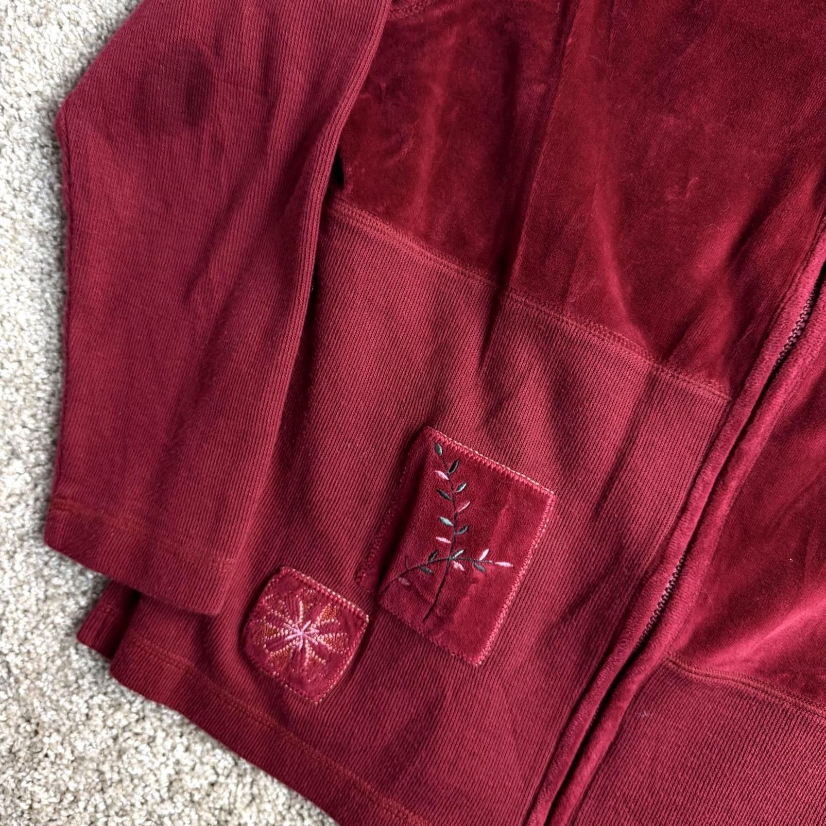 Velour VINTAGE Erika Sweater Women PM Red Mock Neck Floral Velour Full Zip Knit Size M / US 6-8 / IT 42-44 - 3 Thumbnail