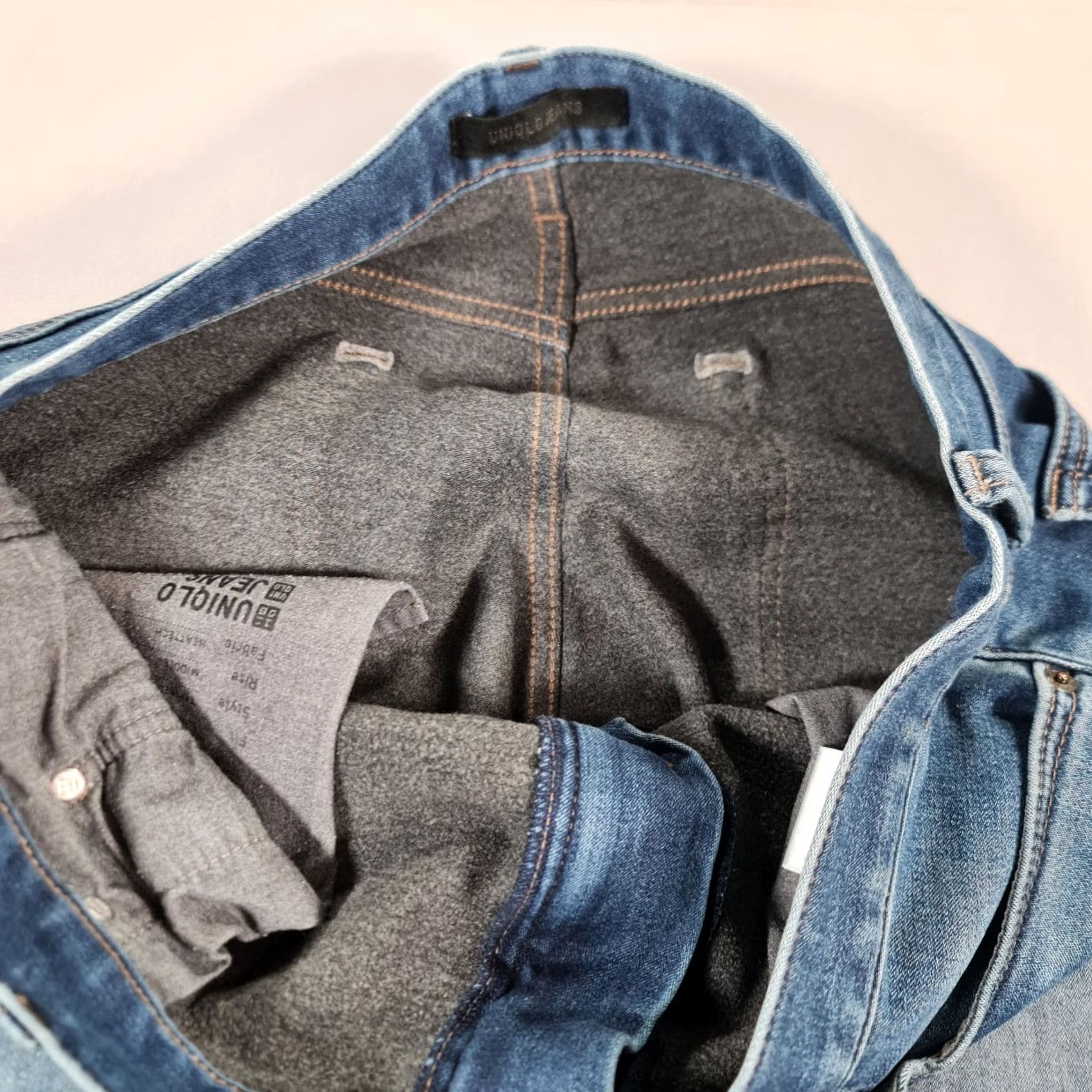 Uniqlo Uniqlo Jeans Blue W35 L34 Slim Tapered Stretch Denim Lined Mens Jeans Regular Fit 5 Pockets Zip Fly Pockets Stretch Denim Men Size US 35 - 5 Thumbnail