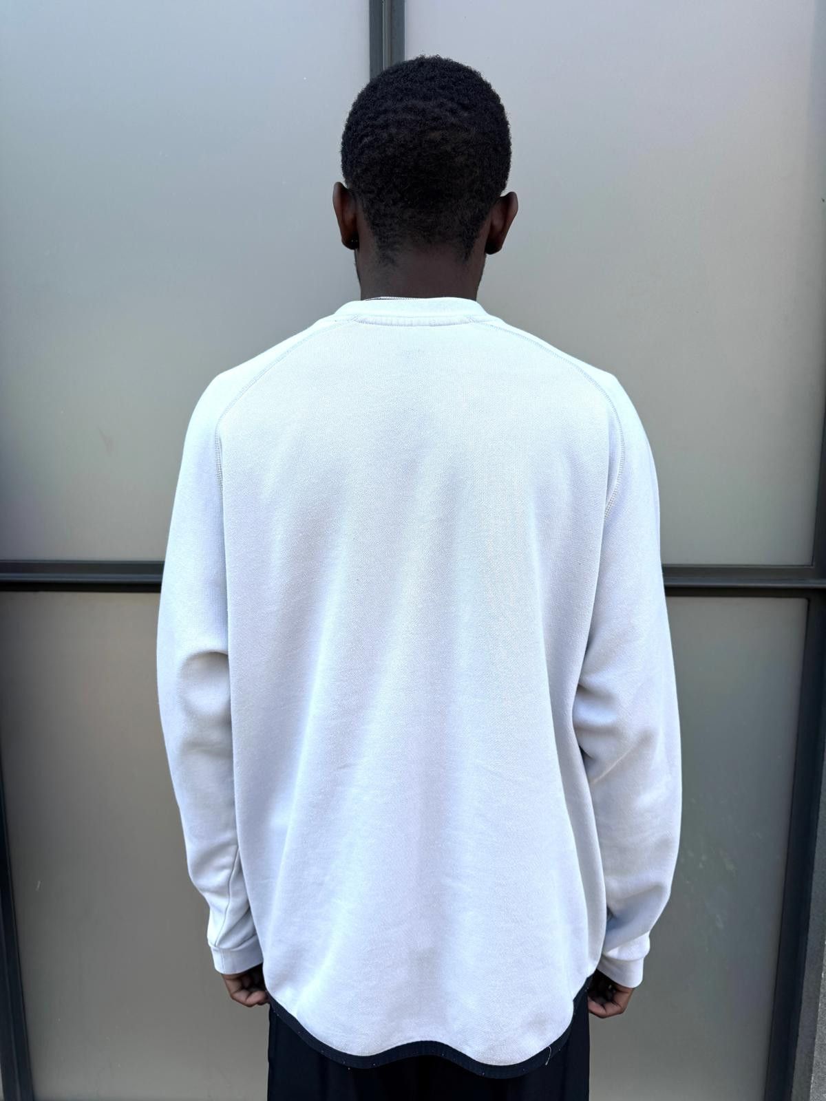 Nike Early 2000’s Nike Spellout Stash Pocket Crewneck Size US L / EU 52-54 / 3 - 8 Thumbnail