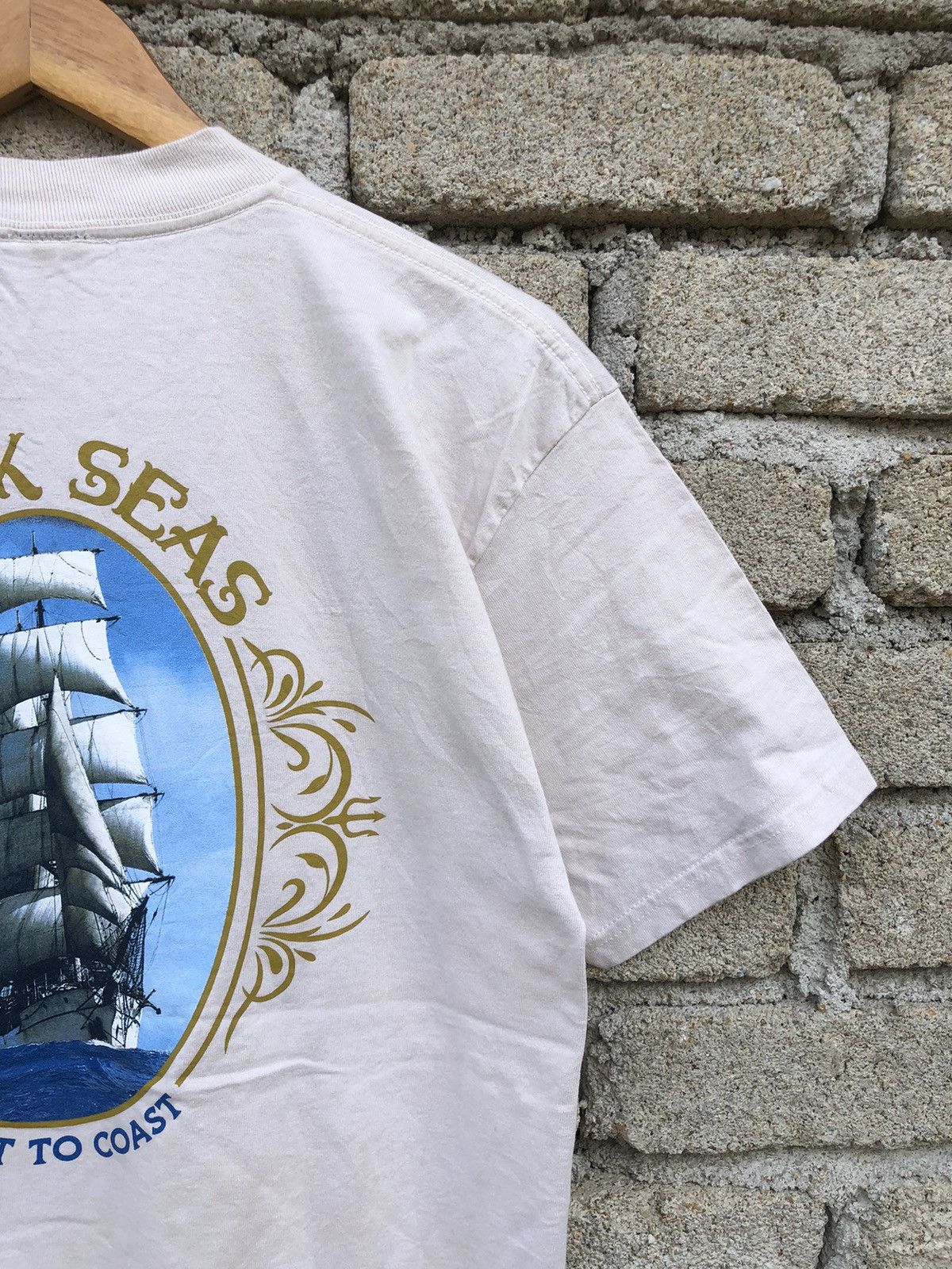 Dark Seas Division Vintage Y2K Dark Seas Division Streetwear Backhit Tshirt Size US M / EU 48-50 / 2 - 6 Thumbnail