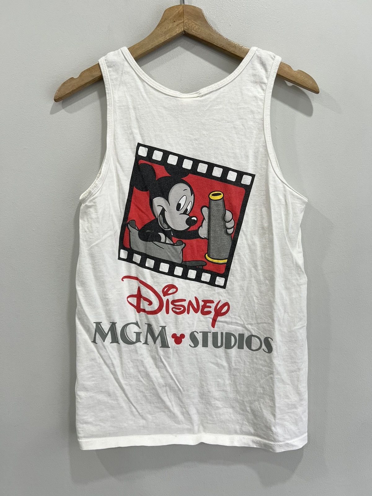 Vintage Vintage Mickey Mouse Tank Top Shirt mgm studio movie Size US S / EU 44-46 / 1 - 1 Thumbnail