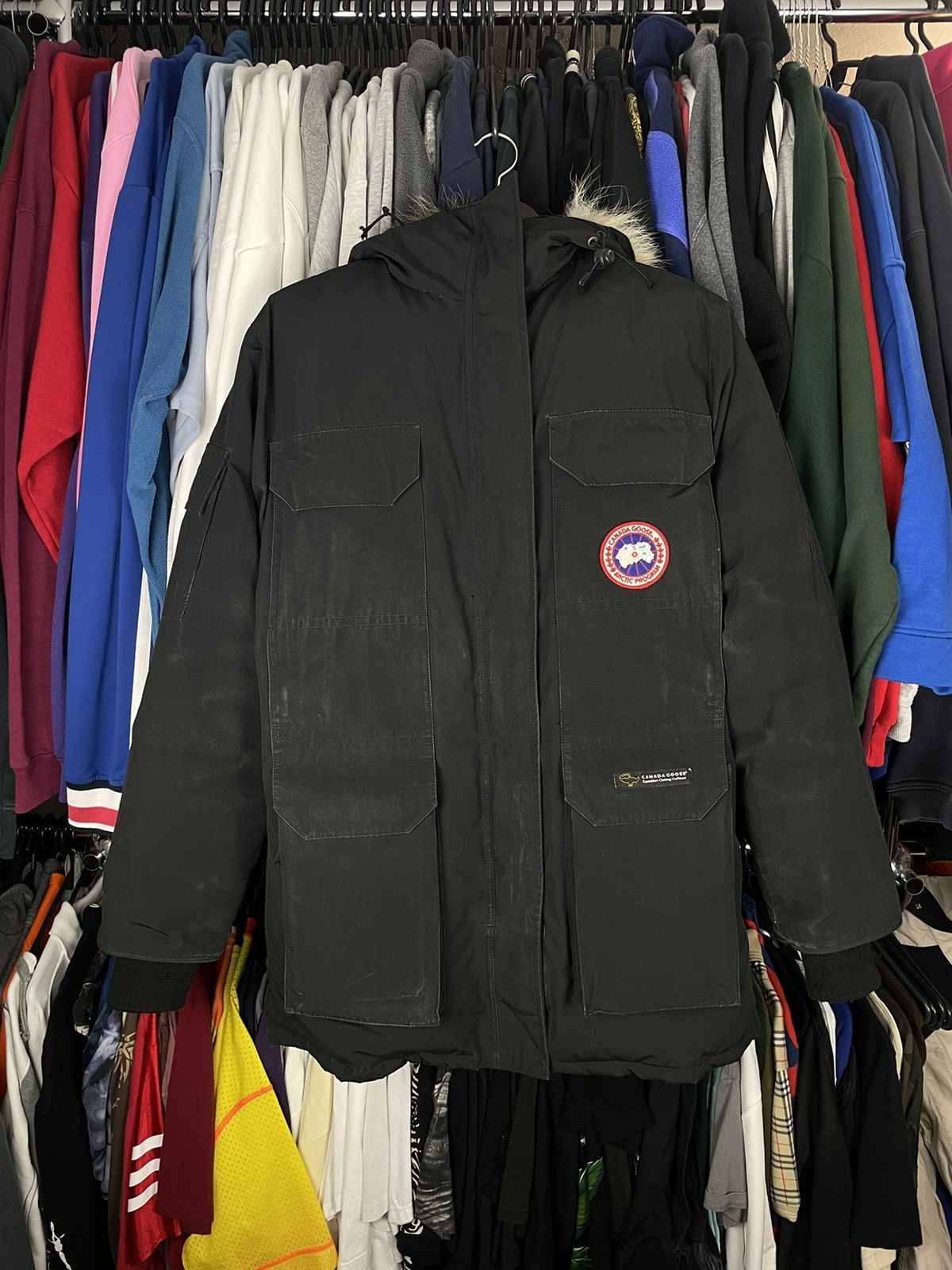 Canada Goose Canada Goose Expedition Parka Womens Black with fur Size M / US 6-8 / IT 42-44 - 1 Thumbnail