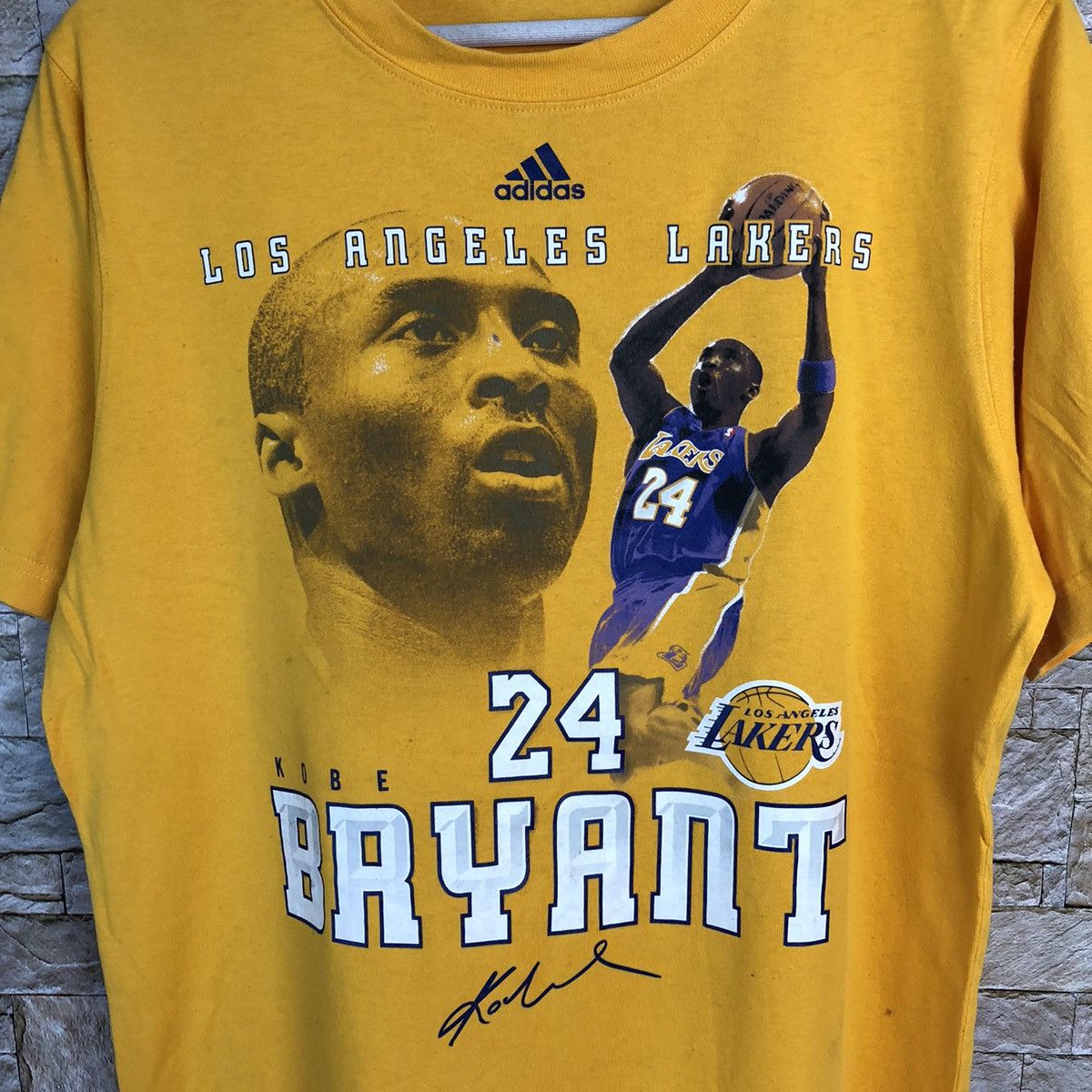 Adidas DL Adidas L.A. Lakers Kobe Bryant Yellow T-Shirt #A274 Size US M / EU 48-50 / 2 - 4 Thumbnail