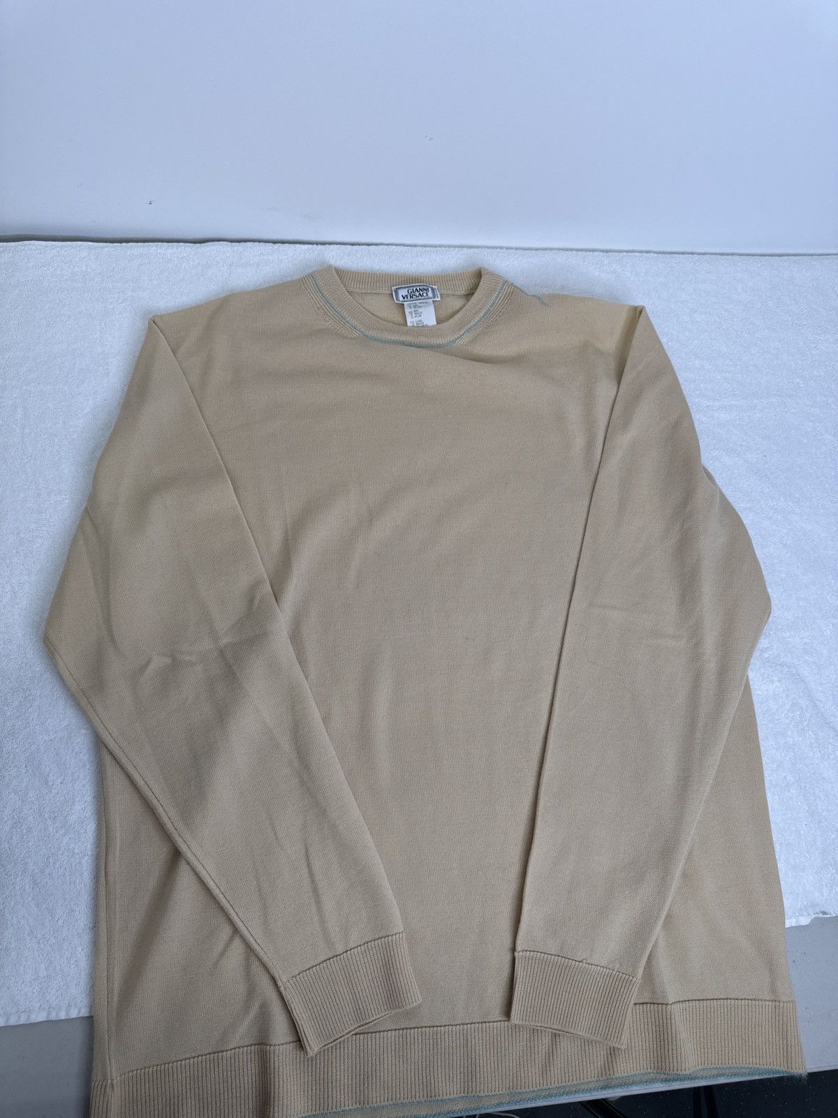 Versace Vintage Gianni Versace Beige Pullover Size US L / EU 52-54 / 3 - 3 Thumbnail