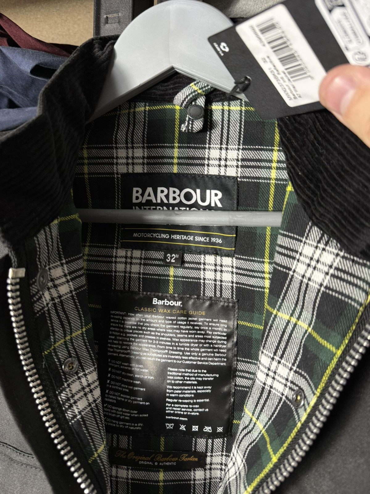 Barbour Barbour International A7 Wax Jacket Black Belted Moto Biker Size US S / EU 44-46 / 1 - 18 Thumbnail
