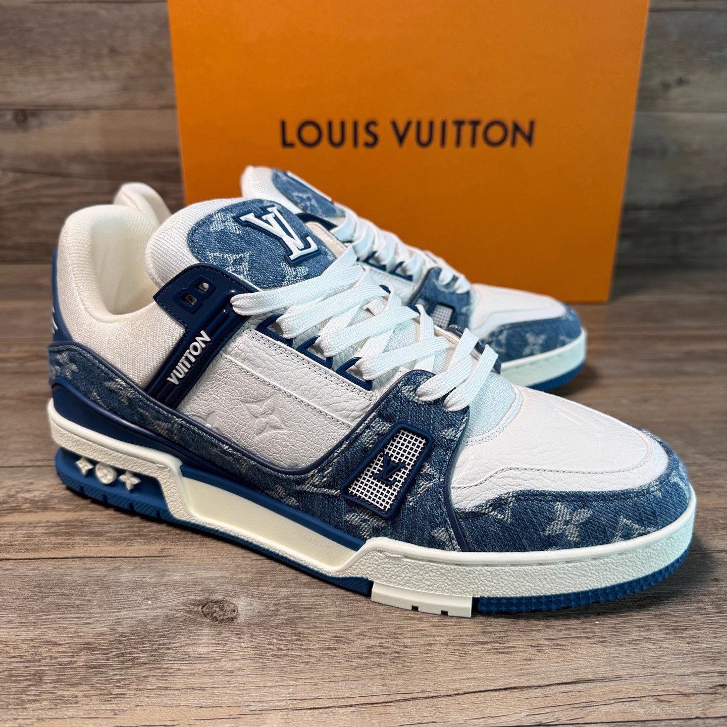 Louis Vuitton LV Trainer White Blue Denim 42.5(UK8.5) New Box Size US 9.5 / EU 42-43 - 2 Thumbnail
