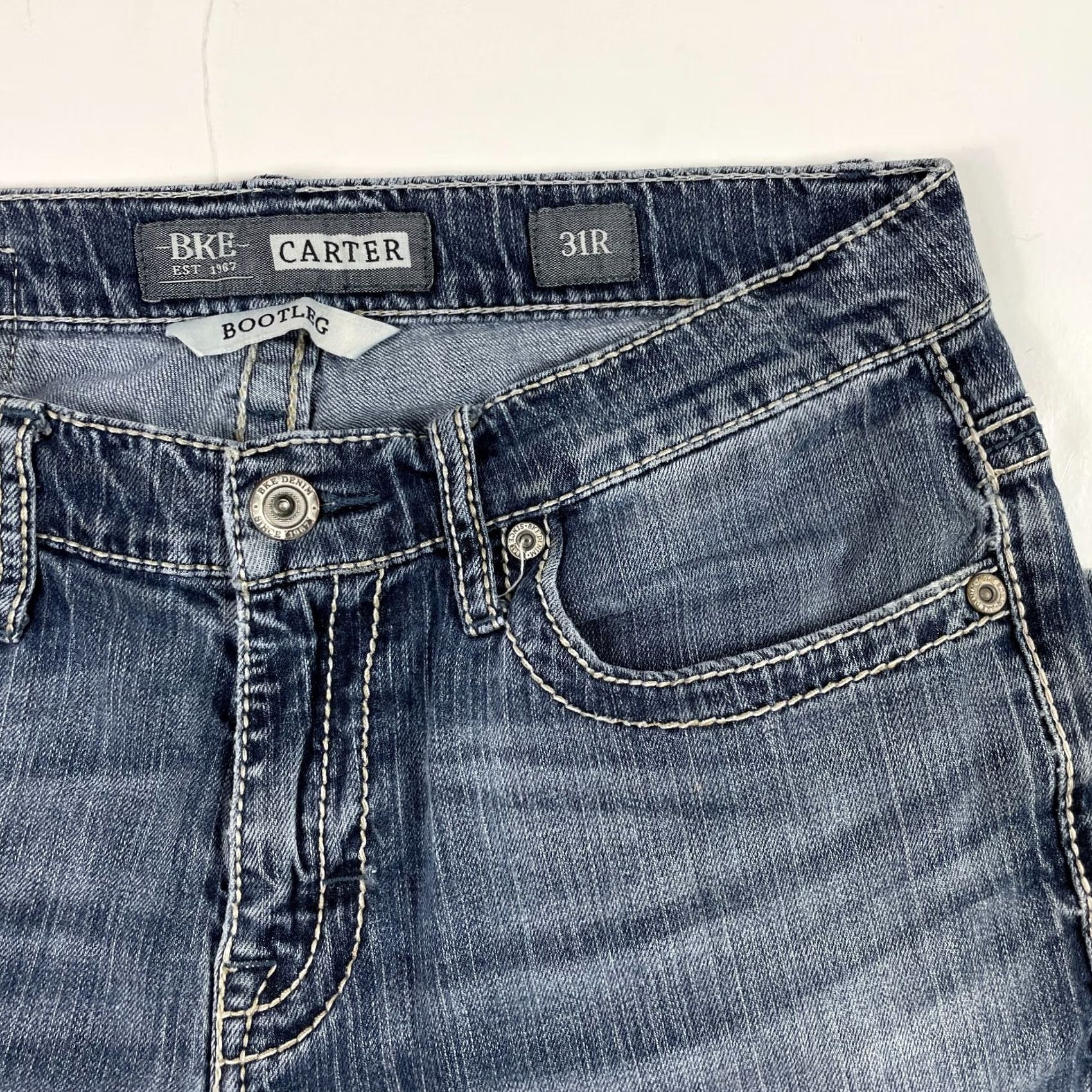 Vintage Buckle BKE Jeans Mens 31x31 Blue Carter Bootcut Medium Wash Embroidered Denim Size US 31 - 6 Thumbnail