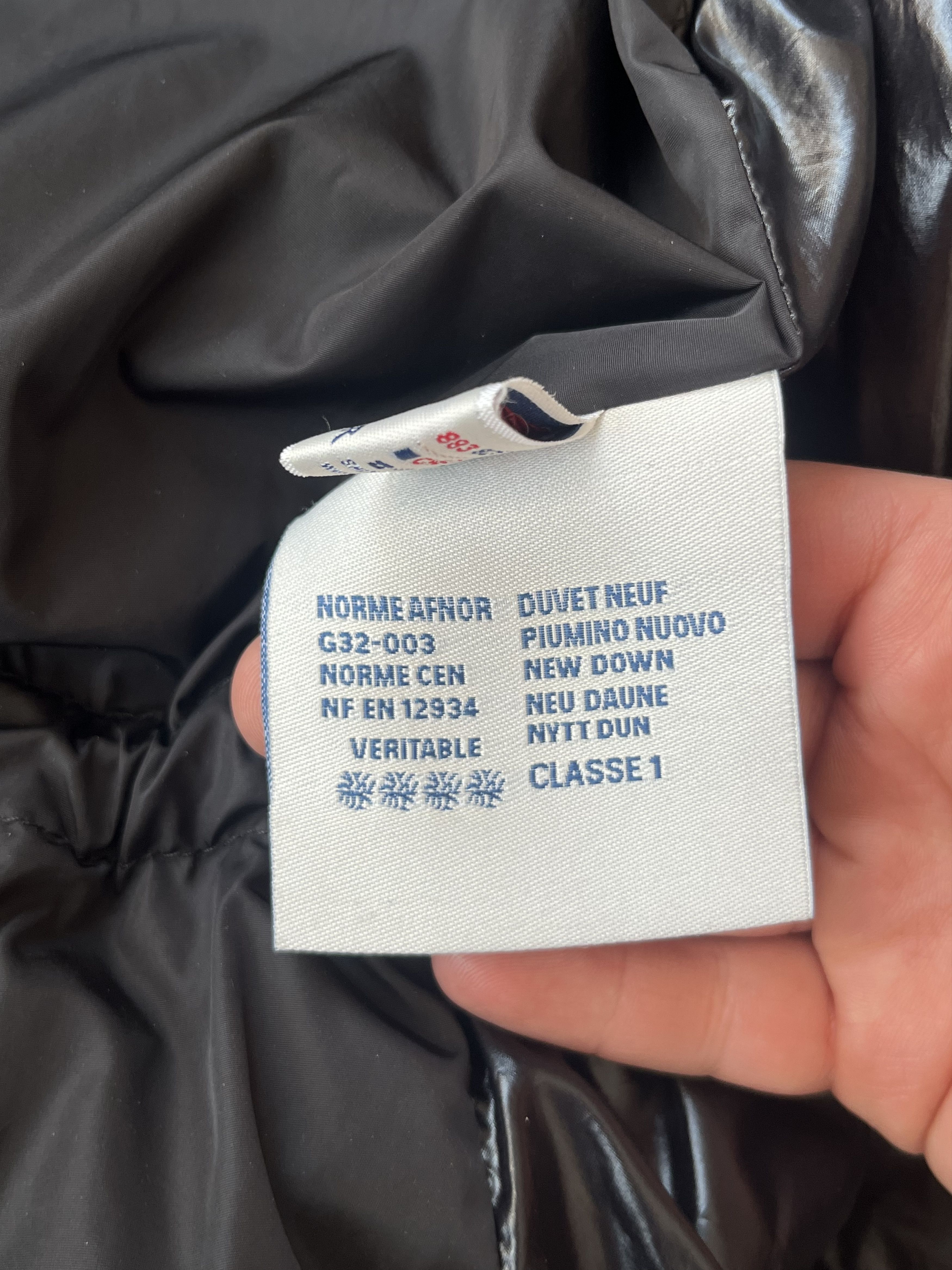 Moncler MONCLER Vintage Parka Jacket MILLAIS MADE IN ROMANIA Size XL / US 12-14 / IT 48-50 - 19 Thumbnail