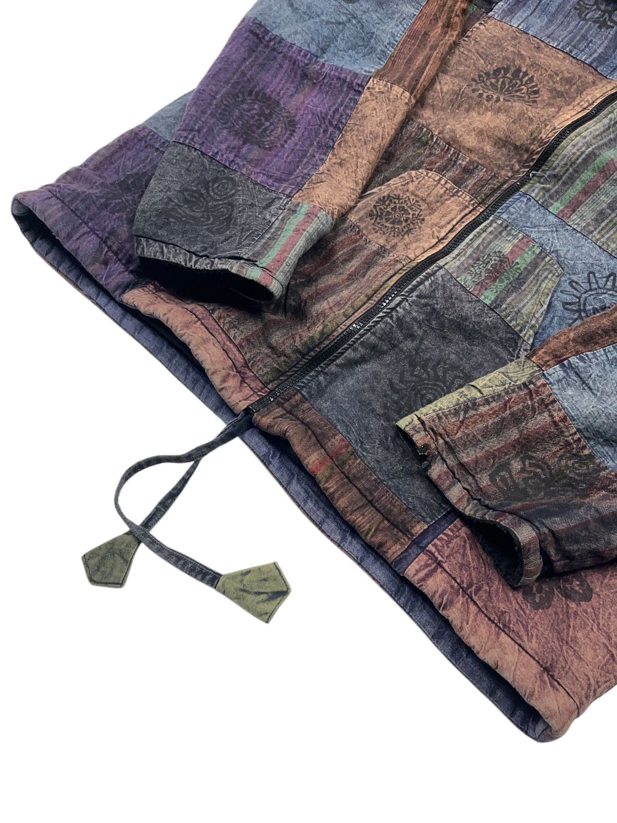 Japanese Brand Vintage Nepal Hippy Patchwork Zip Hoodie Jacket y2k Size US XXL / EU 58 / 5 - 4 Thumbnail