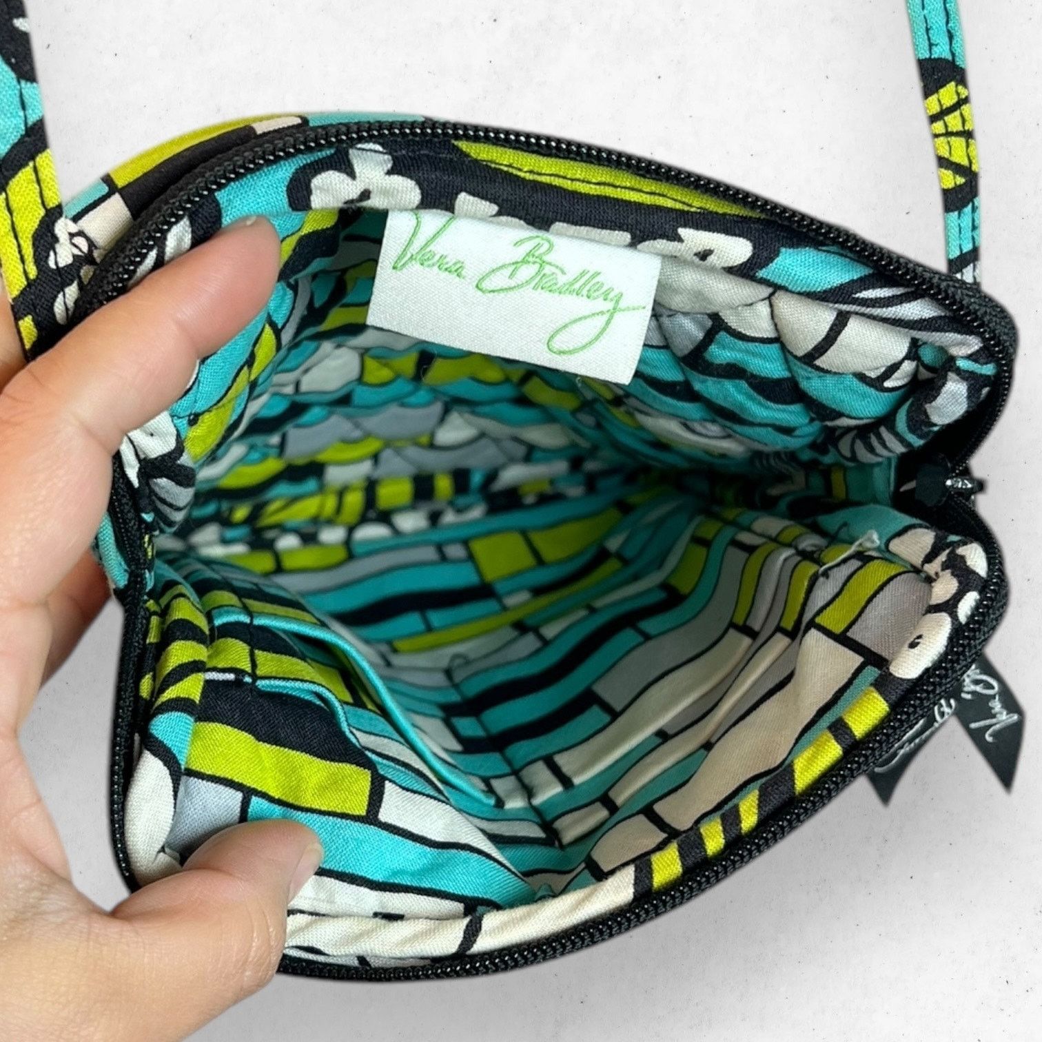 Vera Bradley Vera Bradley Retired Pattern Island Blooms Small Crossbody Size ONE SIZE - 4 Thumbnail
