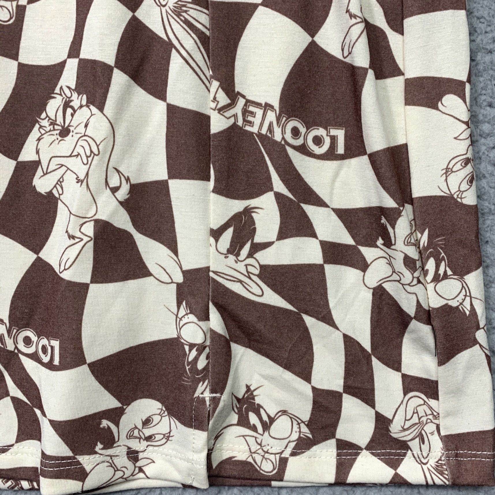 Vintage VINTAGE Looney Tunes Skirt Women’s L Brown & Cream Mini 16 in Bugs Bunny Daffy Tweety Sylvester NWT Clothing Blackout? Size 36" / US 14 / IT 50 - 2 Thumbnail
