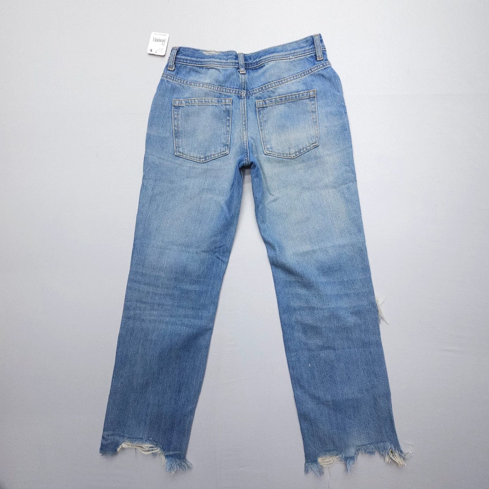 Vintage We The Free Boyfriend Jeans Size 24 Blue Distressed Mid Rise 5-Pocket Women's Size 42" / US 20 - 2 Thumbnail