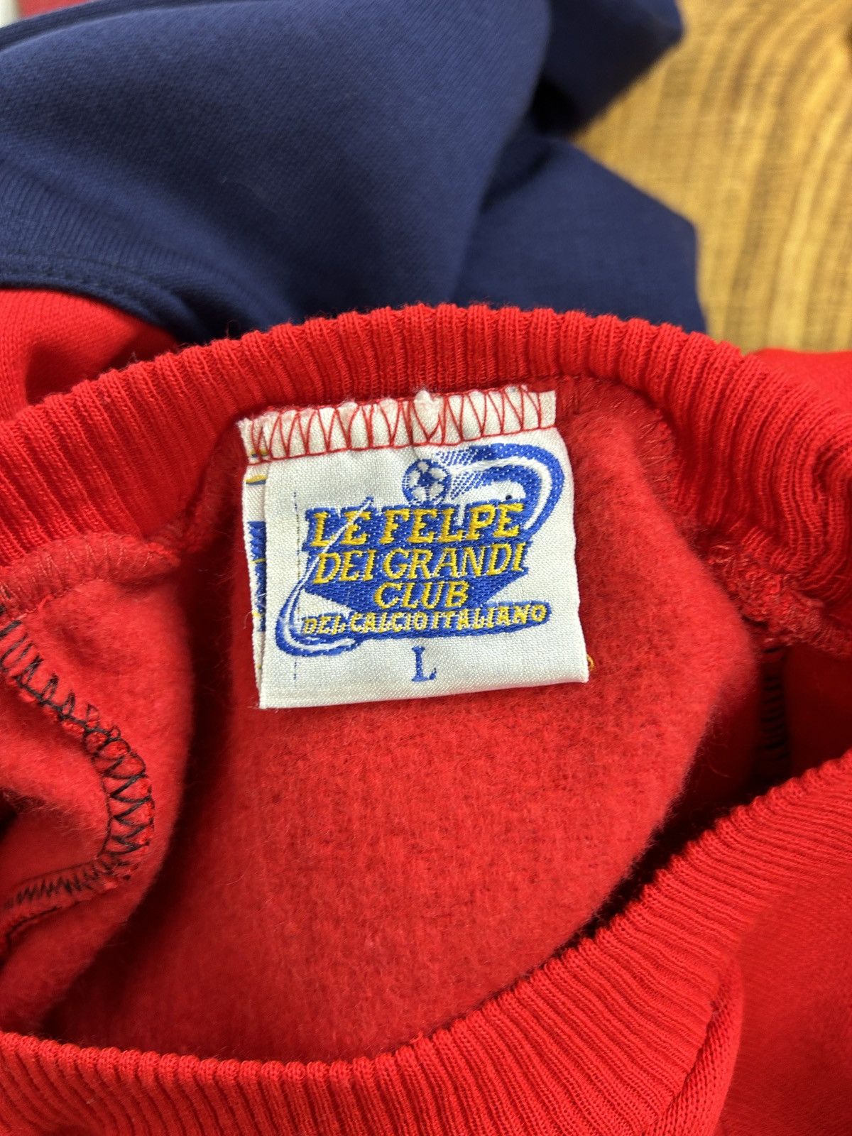 Vintage 90s Vintage Genoa Football Club 1990/91 Sweatshirt Size M Size US L / EU 52-54 / 3 - 8 Thumbnail