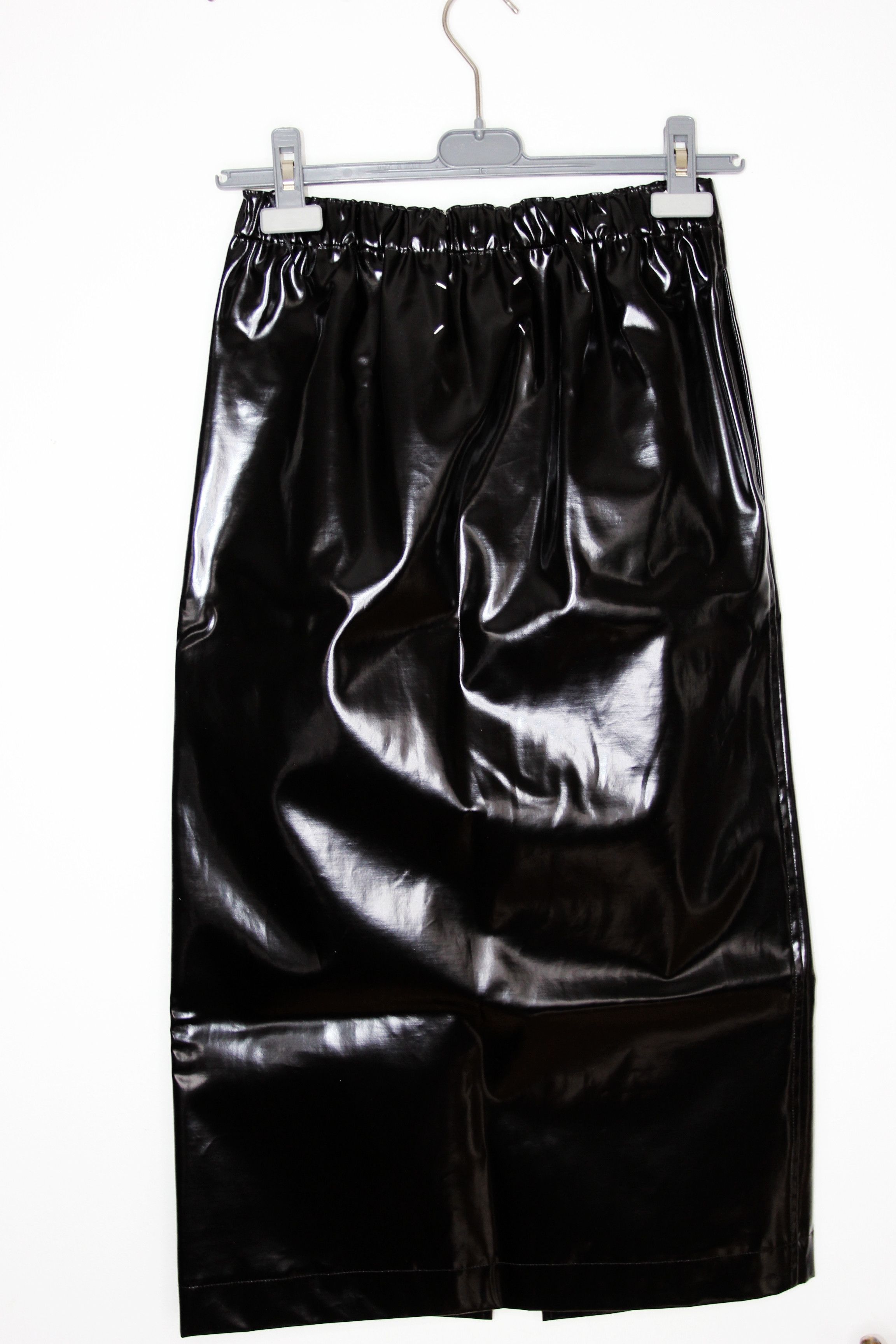 Maison Margiela BNWT AW23 MAISON MARGIELA PATENT MIDI SKIRT 38 Size 26" / US 2 / IT 38 - 3 Thumbnail