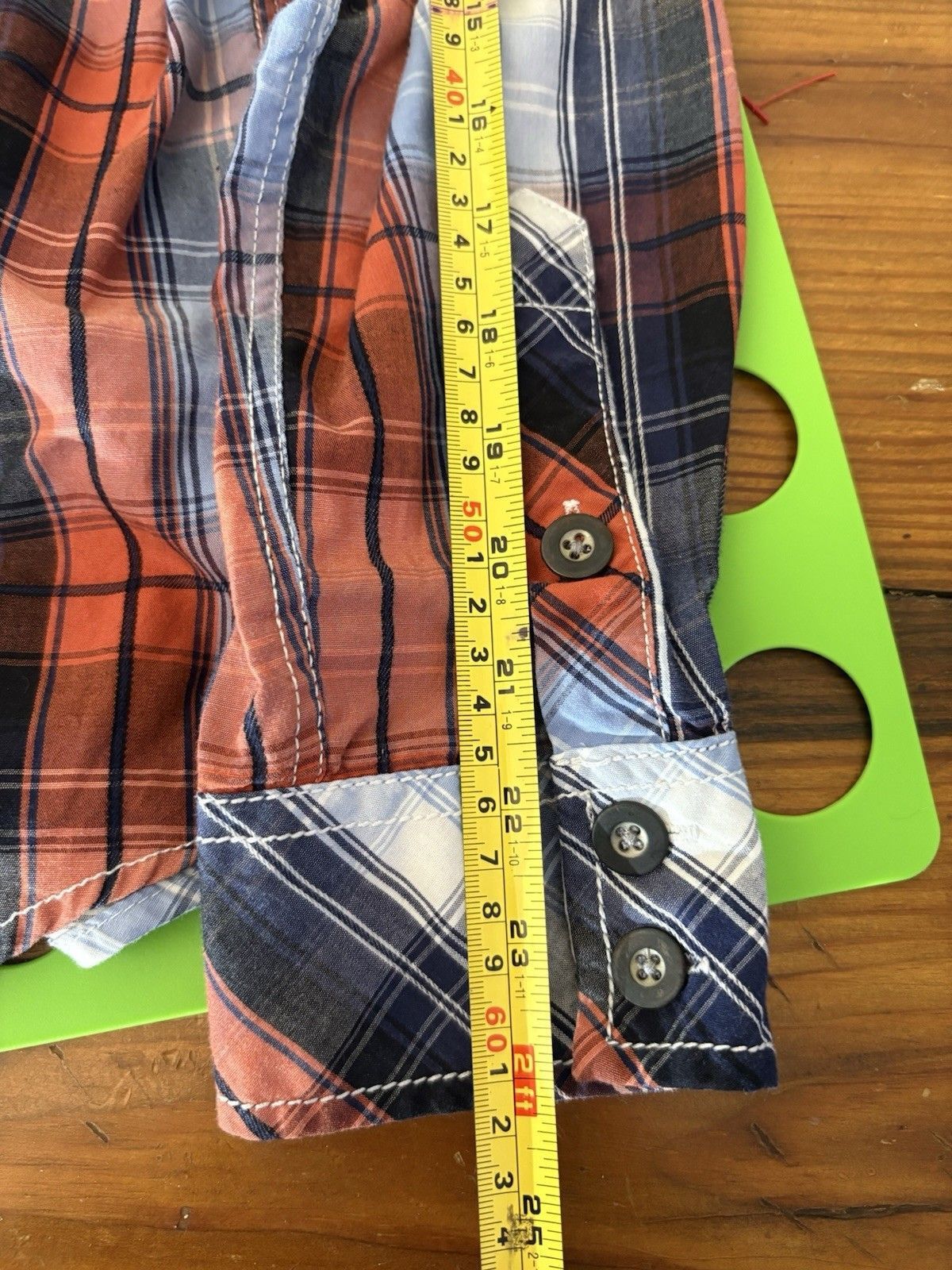 Helix Helix Authentic Fit Medium Red Plaid Button Up Size US M / EU 48-50 / 2 - 4 Thumbnail