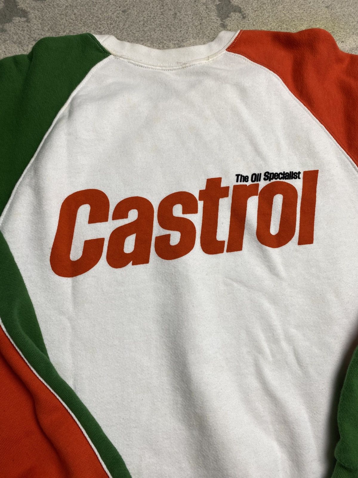 Vintage Vintage Castrol Official Colour Sweatshirt Crewneck Size US L / EU 52-54 / 3 - 7 Thumbnail