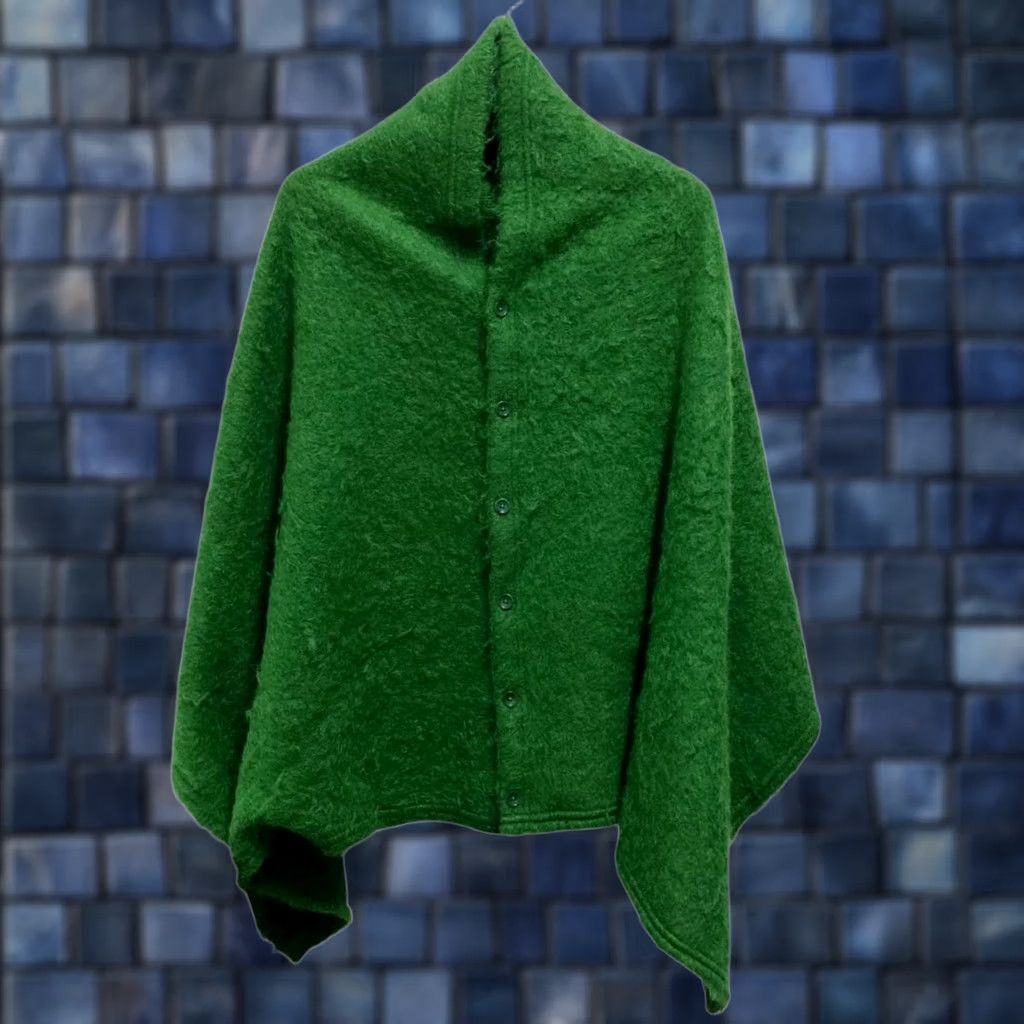 Engineered Garments Engineered Garments Poncho Mohair-blend Green Buttoned Casual Men's Used Size US M / EU 48-50 / 2 - 1 Thumbnail