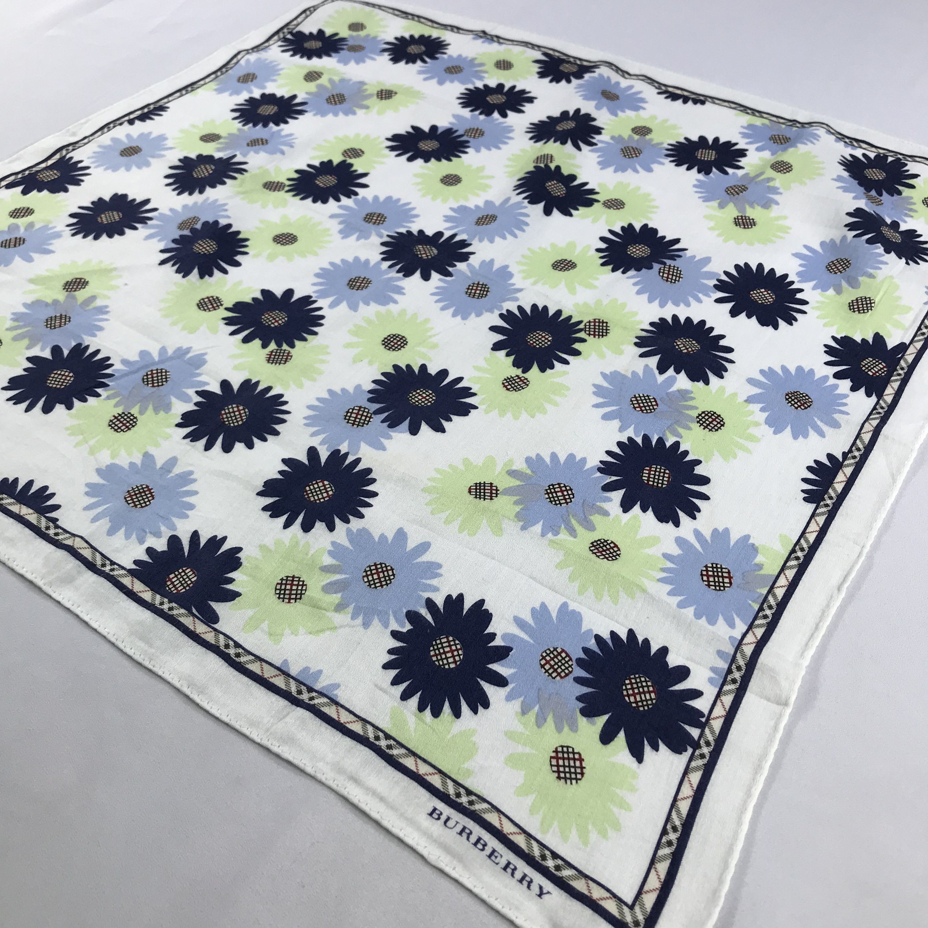 Burberry × Vintage Burberry Bandana / Handkerchief / Neckerchief -S2718 Size ONE SIZE - 2 Thumbnail