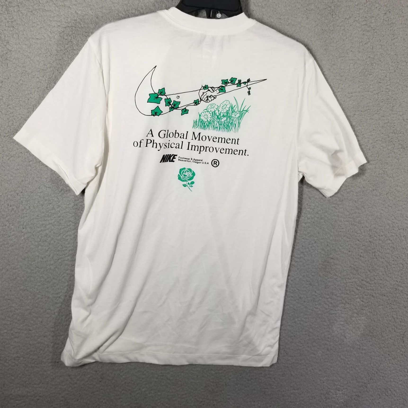 Nike Nike Shirt Mens Medium Dri-FIT Global Movement Graphic Swoosh DM5686-030 Size US M / EU 48-50 / 2 - 2 Thumbnail