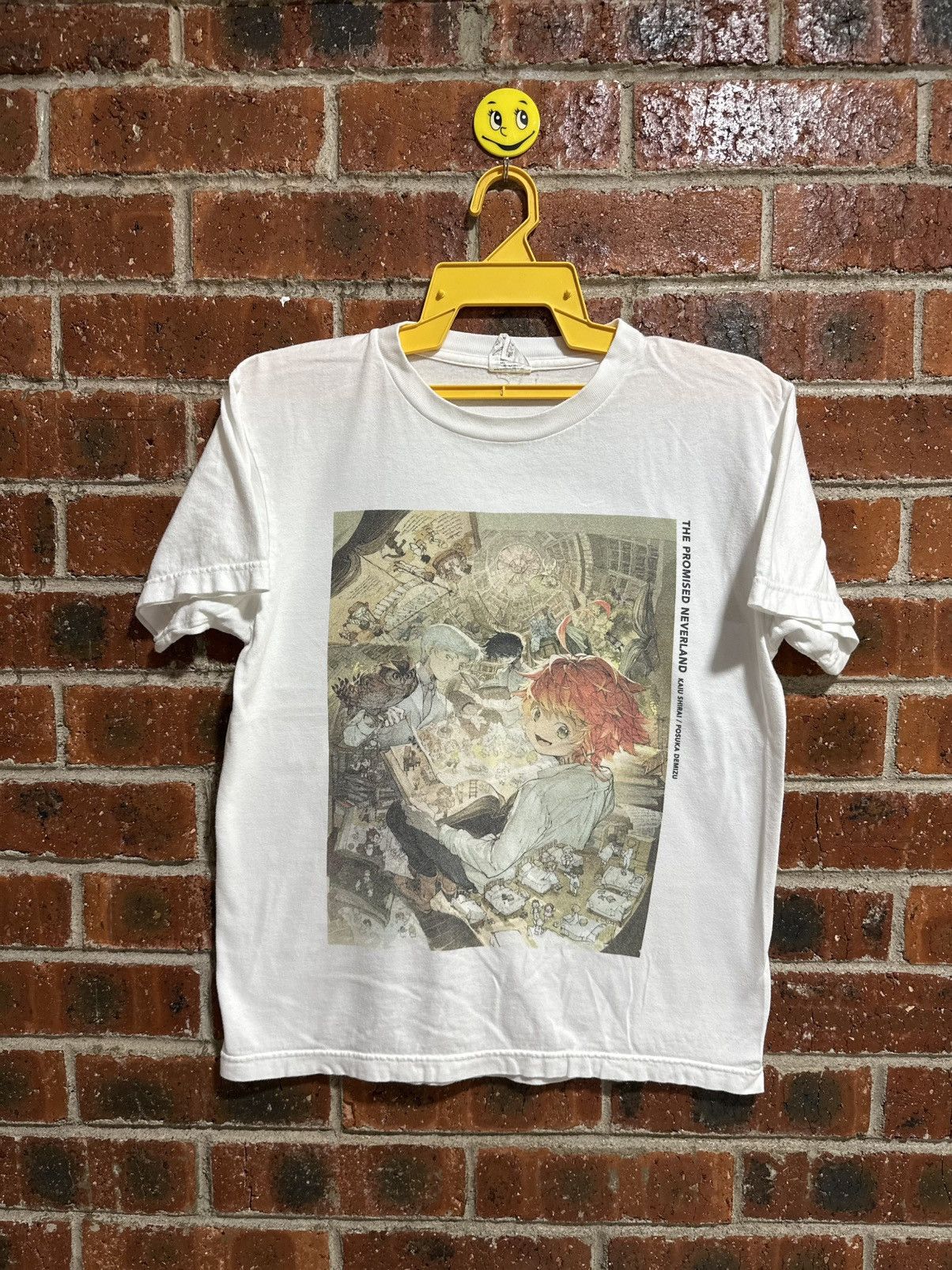 Anime × Japanese Brand × Vintage Vintage The Promised Neverland Kaui Shirai/Posuka Demizu Tee Size US S / EU 44-46 / 1 - 1 Thumbnail