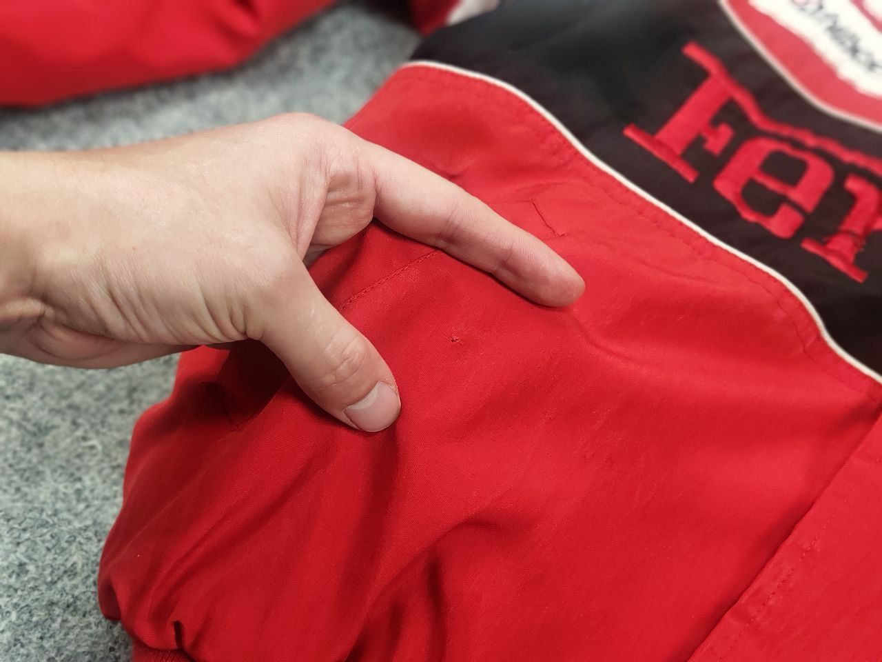 NASCAR Vintage Ferrari Red All logo Racing Bomber Jacket Y2K Style Size US M / EU 48-50 / 2 - 15 Thumbnail