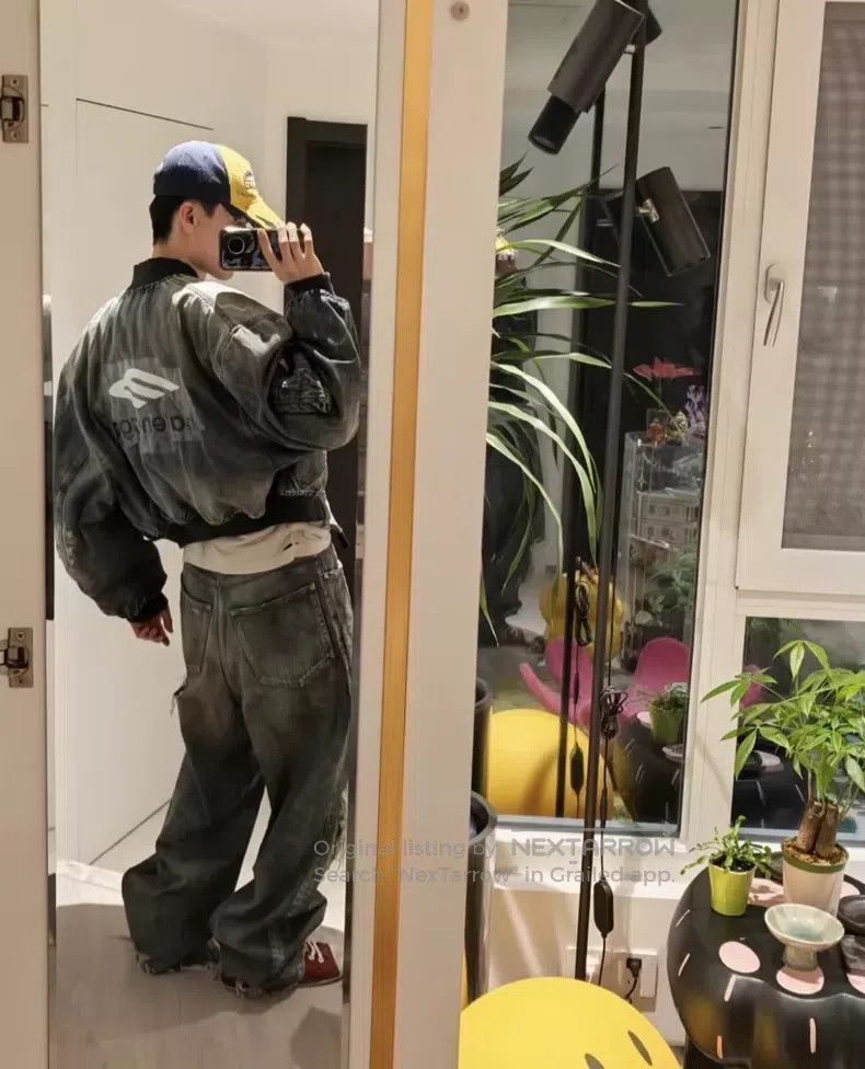 Balenciaga Balenciaga Spring 3B denim distressed pilot jacket Size US L / EU 52-54 / 3 - 6 Thumbnail