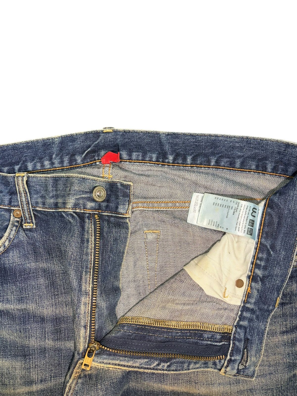 Uniqlo Vintage Uniqlo Mud Wash Distressed Loose Jeans Size US 35 - 5 Thumbnail