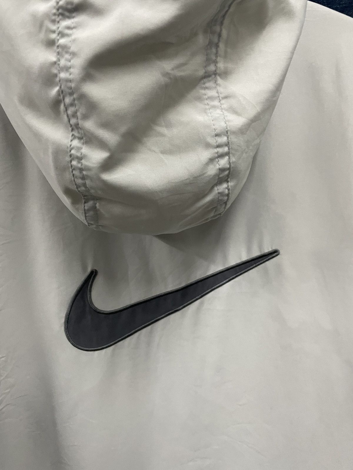 Nike Parka Reflector