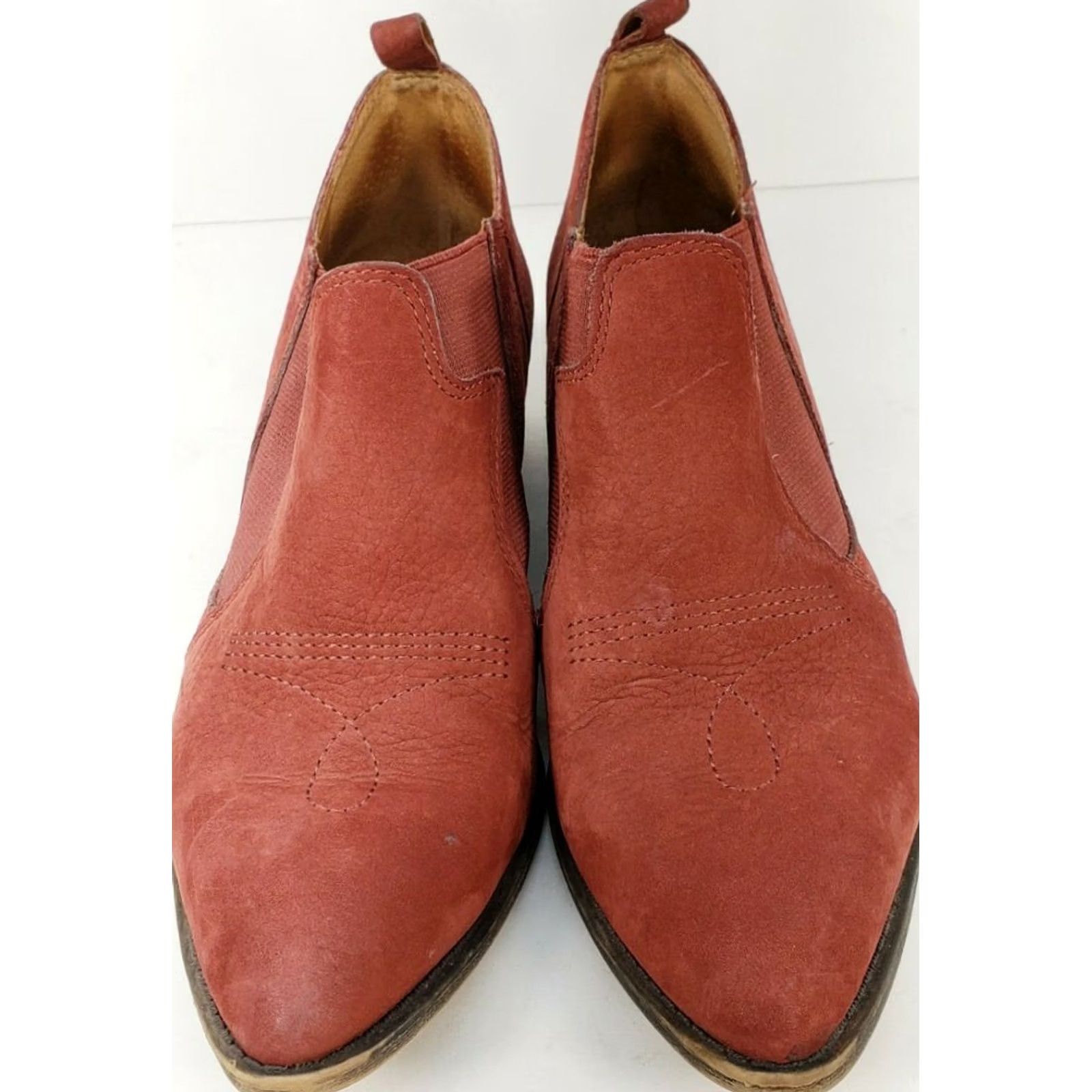Lucky Brand VINTAGE Lucky Brand Joelle Nubuck Western Style Booties Womens 7M 37EU Burgundy Red Boots Size US 7 / IT 37 - 3 Thumbnail