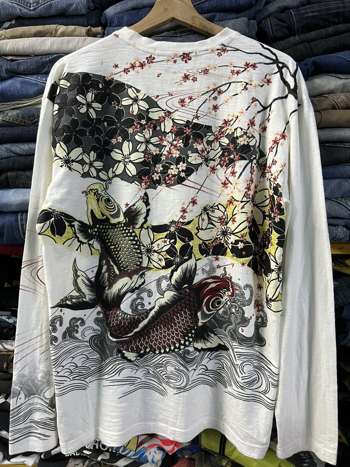 If Six Was Nine × Japanese Brand VINTAGE SUKAJAN KOI FISH LONG SLEEVE Size US M / EU 48-50 / 2 - 2 Thumbnail