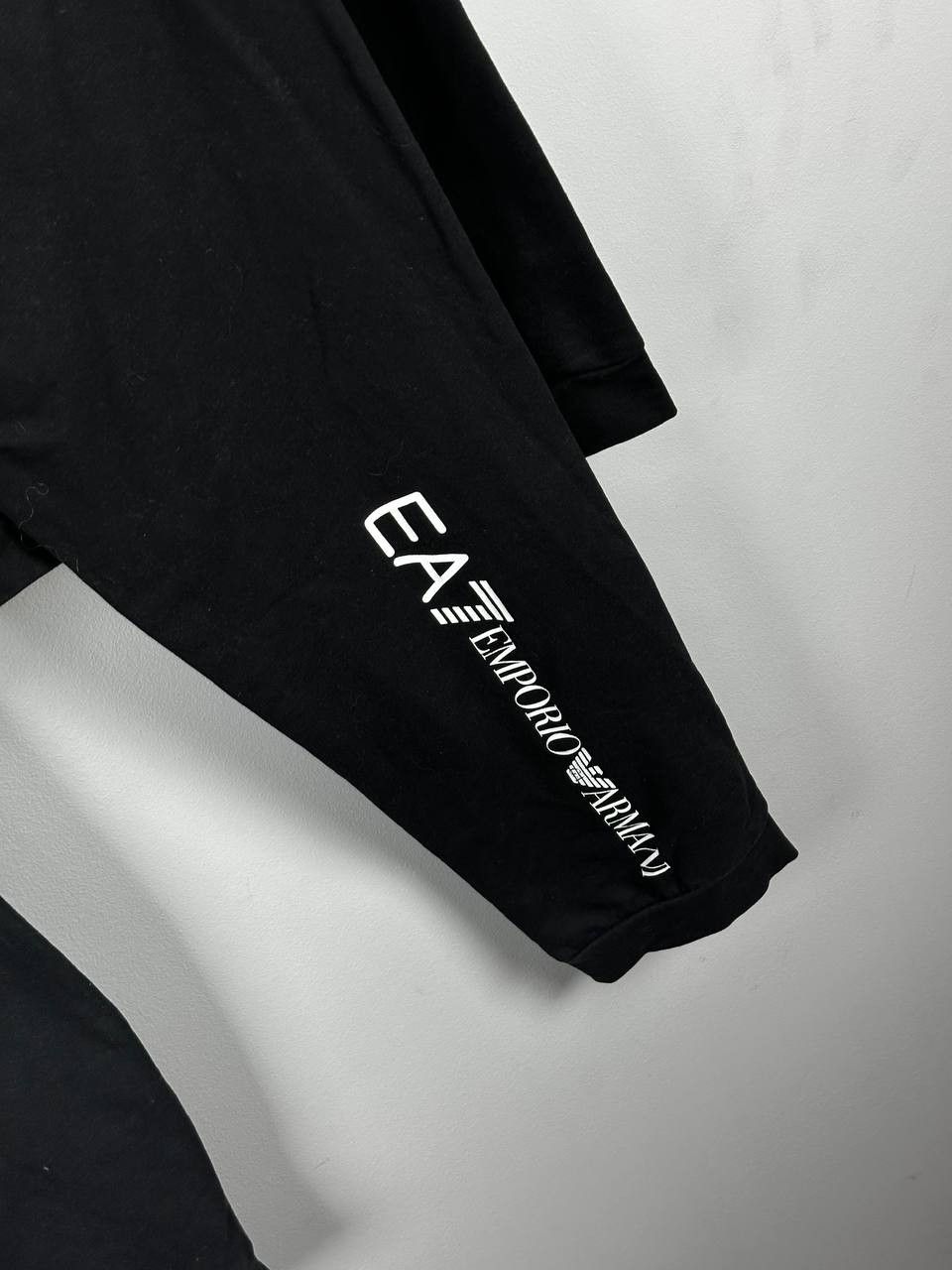 Emporio Armani Emporio Armani EA7 Black Big Logo Tracksuits Size L / US 10 / IT 46 - 11 Thumbnail