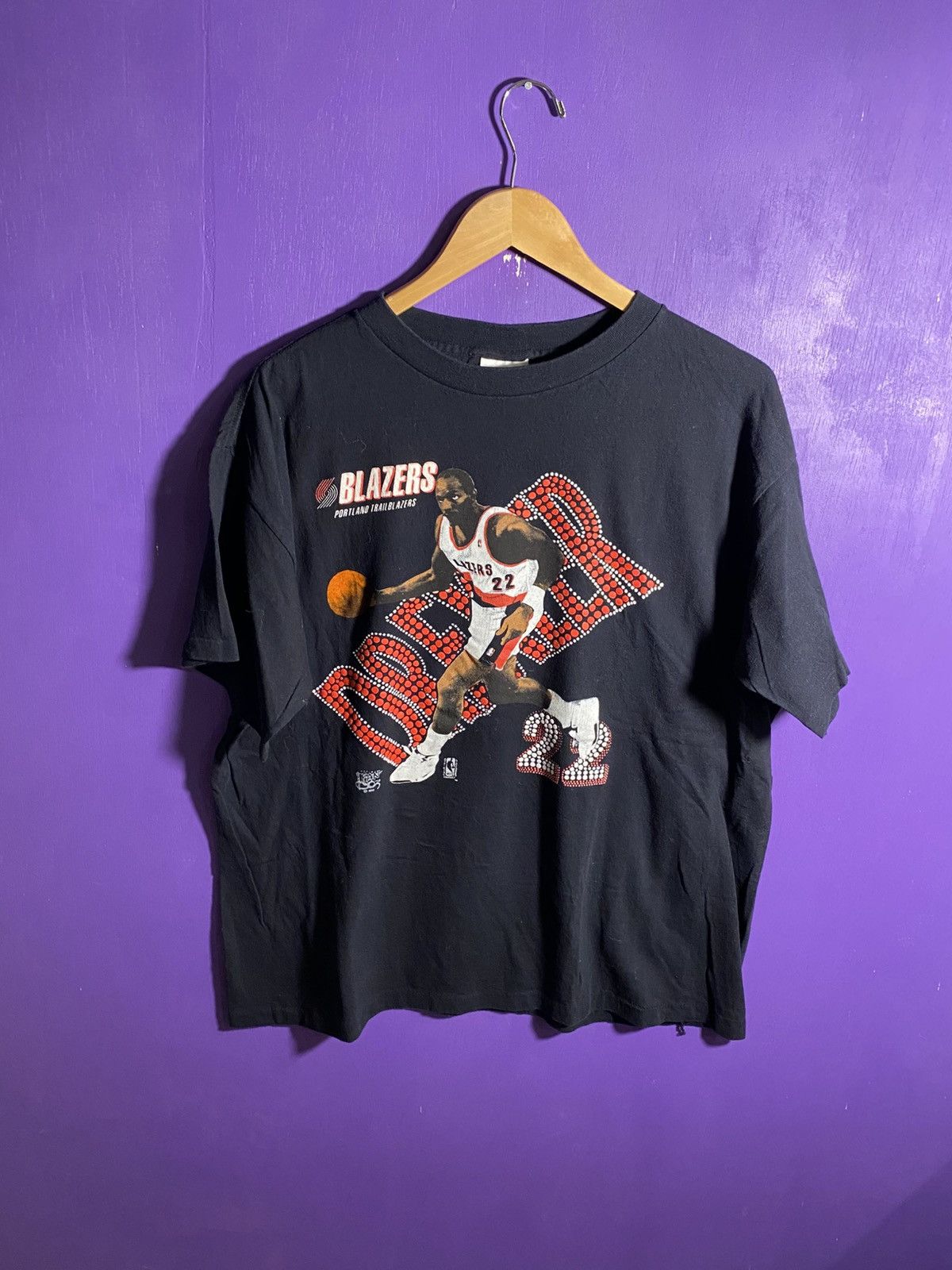 NBA Vintage 1990 NBA Trailblazers Clyde drexler player tee Size US XL / EU 56 / 4 - 1 Thumbnail