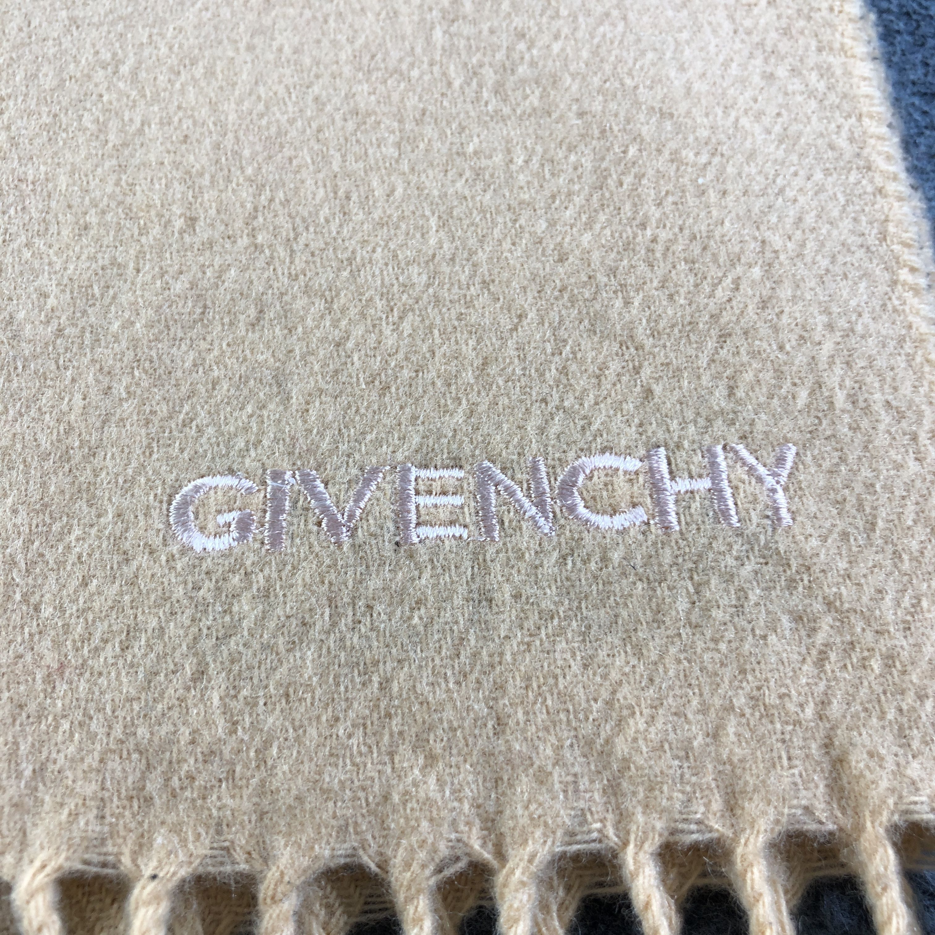 Givenchy Givenchy Wool Scarf Muffler V2651 Size ONE SIZE - 4 Thumbnail