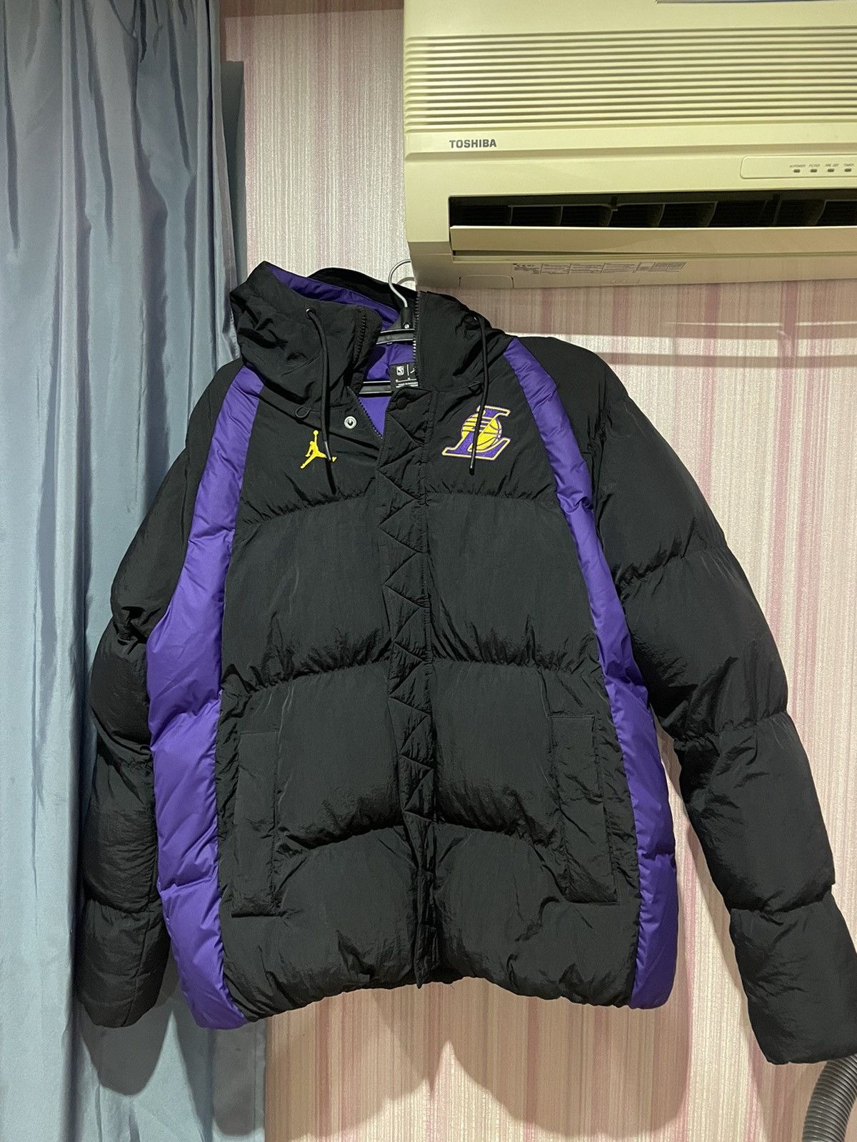 Jordan Brand × NBA jordan puffer Size US M / EU 48-50 / 2 - 1 Thumbnail