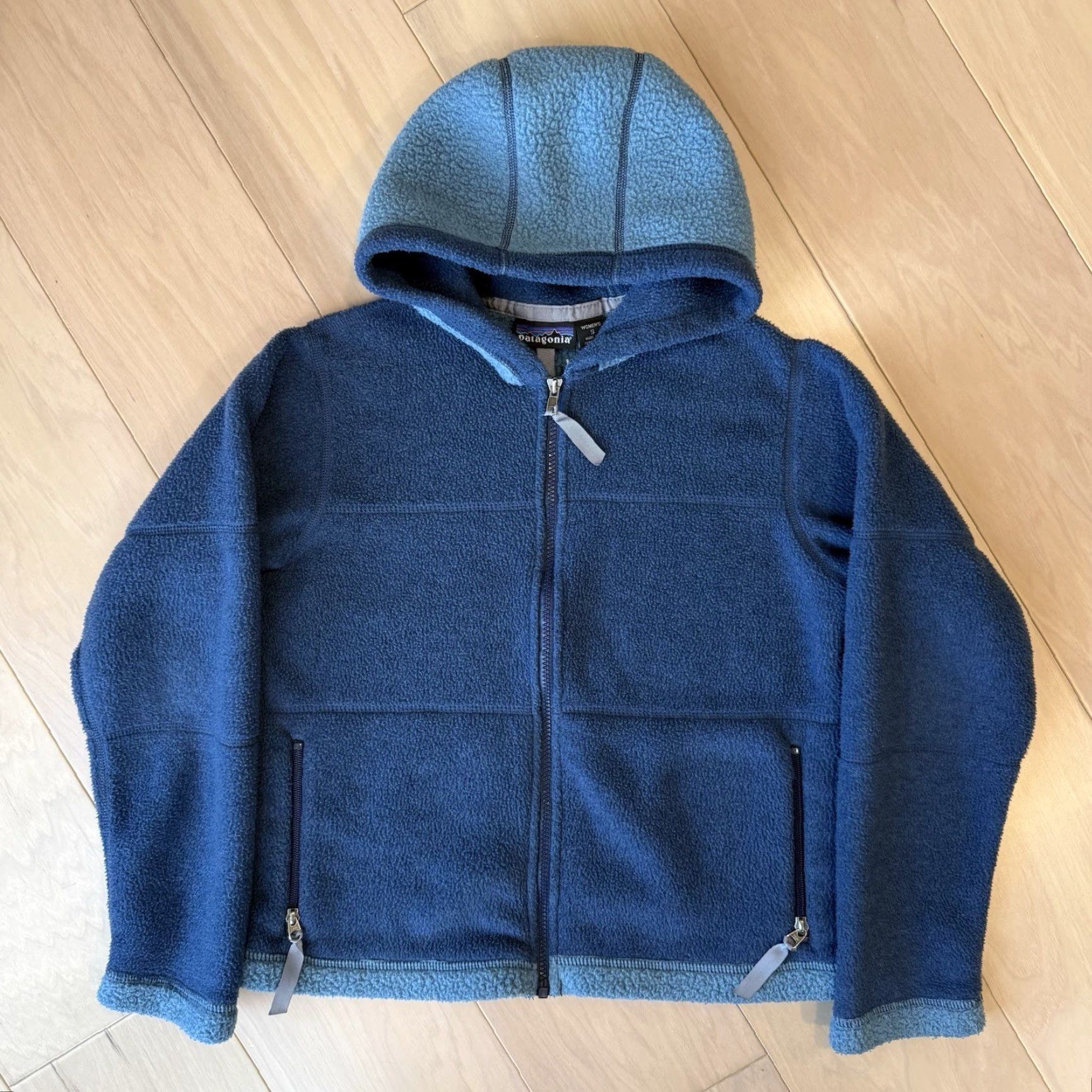 Patagonia VINTAGE Patagonia Synchilla Arctic Jacket Women's Small Blue Full Zip Outerwear Size S / US 4 / IT 40 - 2 Thumbnail