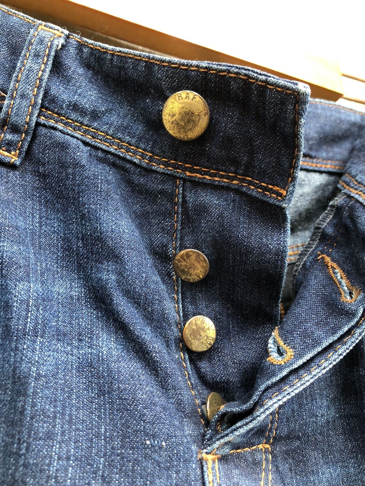 Designer Raf By Raf Simons Distressed Denim Size US 32 / EU 48 - 6 Thumbnail