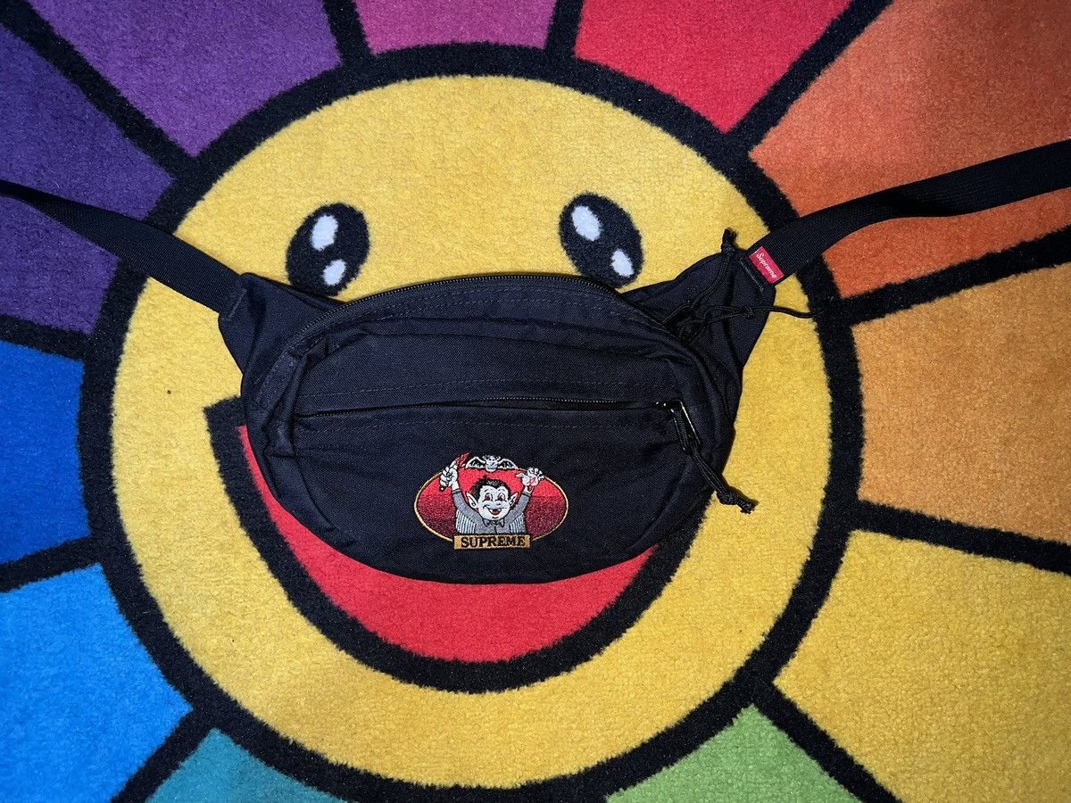 image of Supreme Vampire Boy Waist Bag Black, Men's