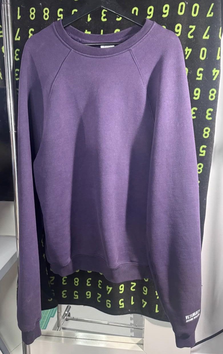 Vetements Vetements Unskinny Crewneck Size XS / US 0-2 / IT 36-38 - 2 Thumbnail