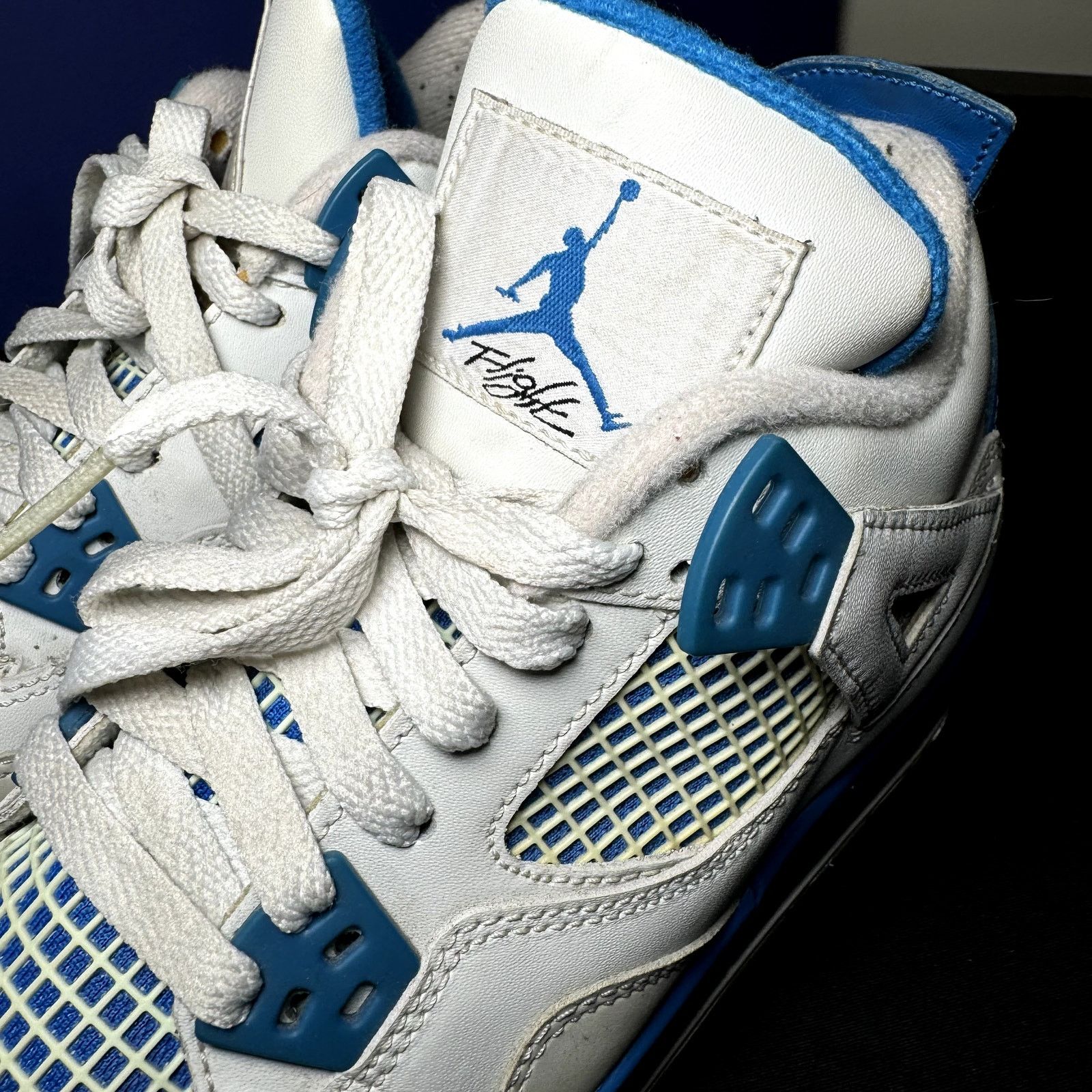 Jordan Brand × Nike Size 5 - Nike Air Jordan 4 Retro GS Military Blue 2012 Shoes Size US 5 / EU 37 - 5 Thumbnail