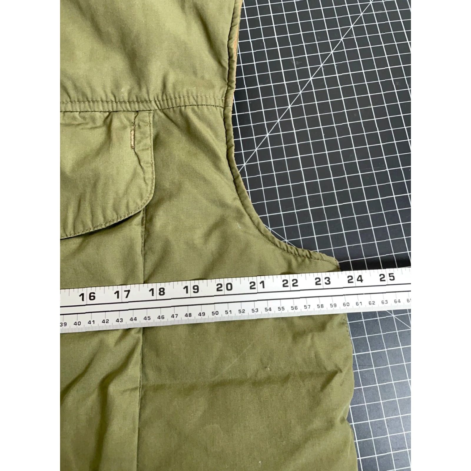 Vintage VTG 80s Down Insulated Zip Up Puffer Vest Adult Large Green Tactical Hidden Hood Size US L / EU 52-54 / 3 - 4 Thumbnail